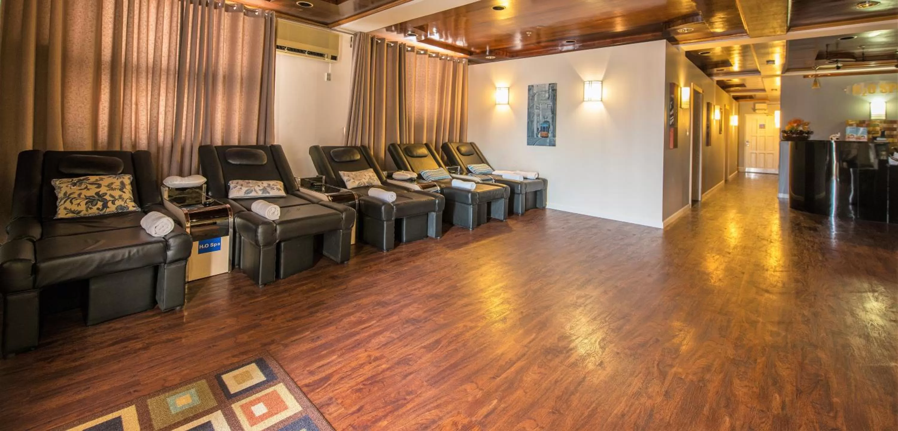 Massage in Wyndham Garden Guam