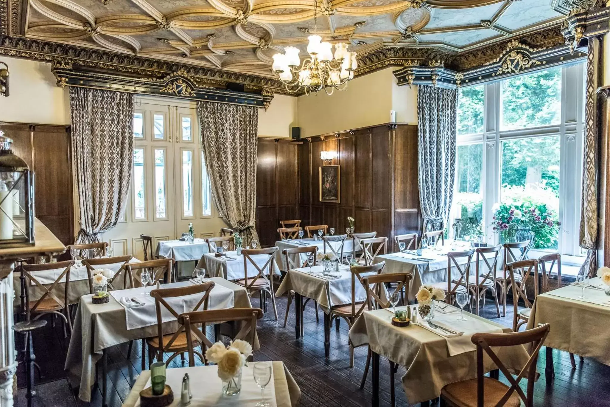 Restaurant/Places to Eat in Rosehill House Hotel