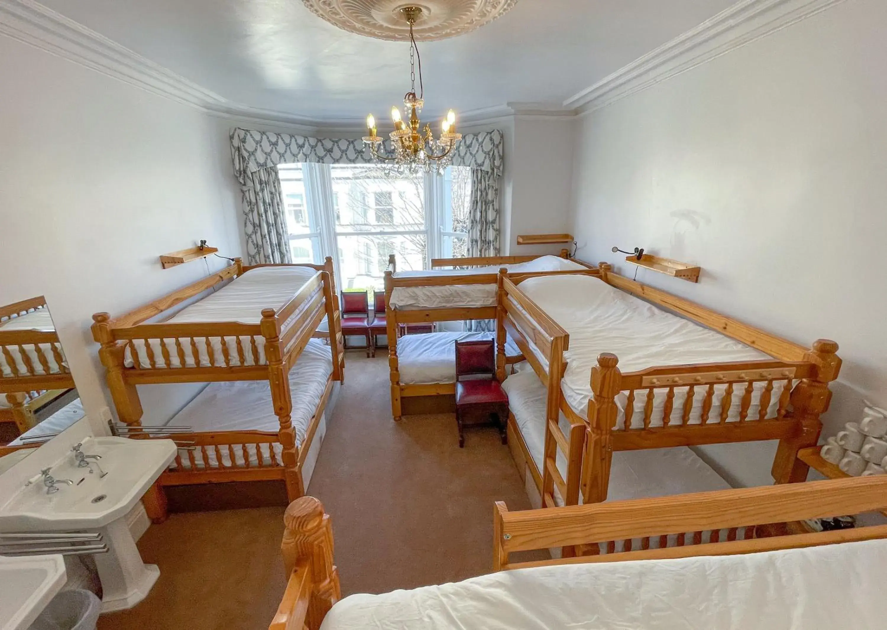 Bedroom, Bed in Llandudno Hostel