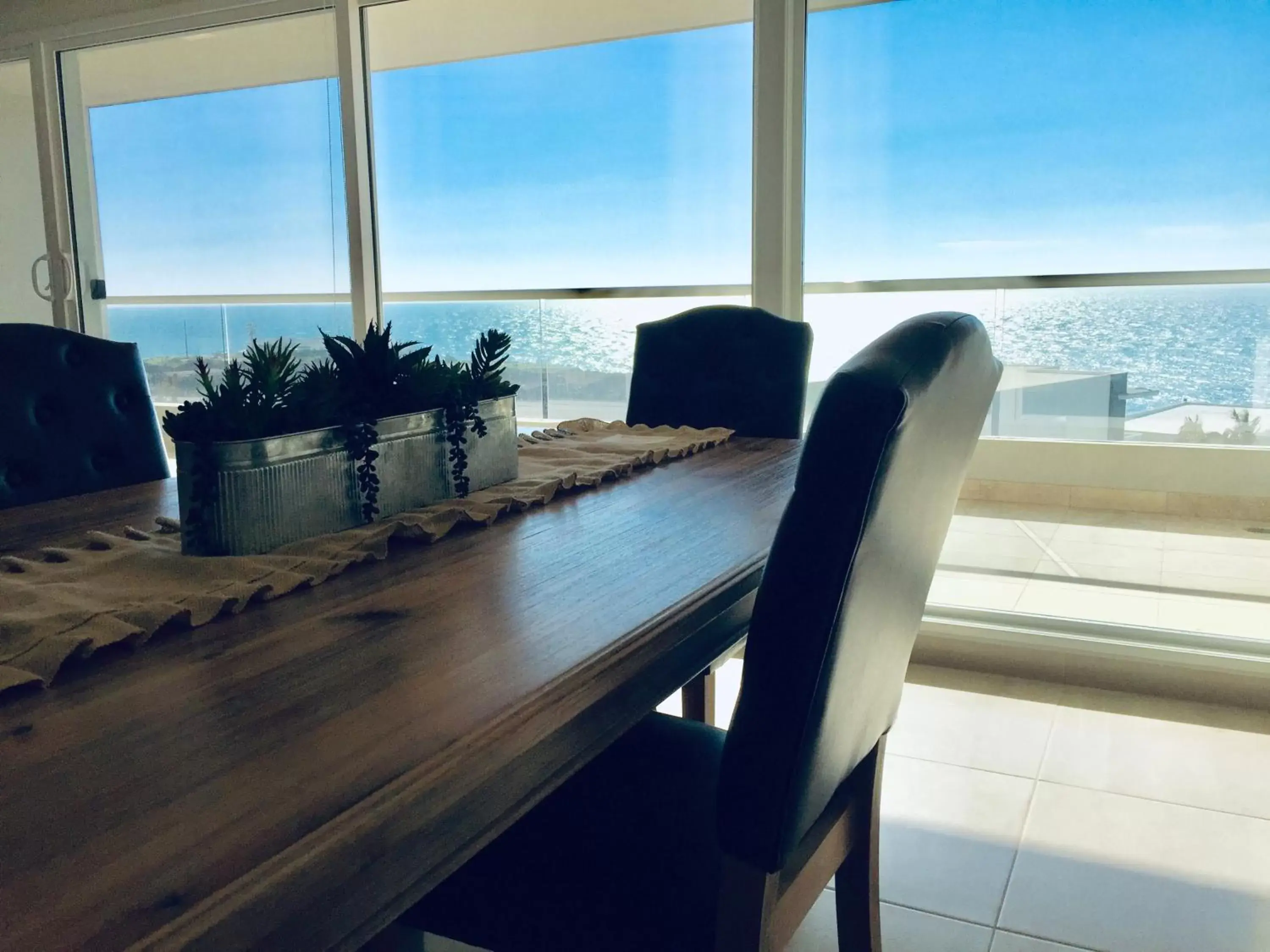 Sea View in Fabulous Ocean View Condo with Walking Distance to the Beach!