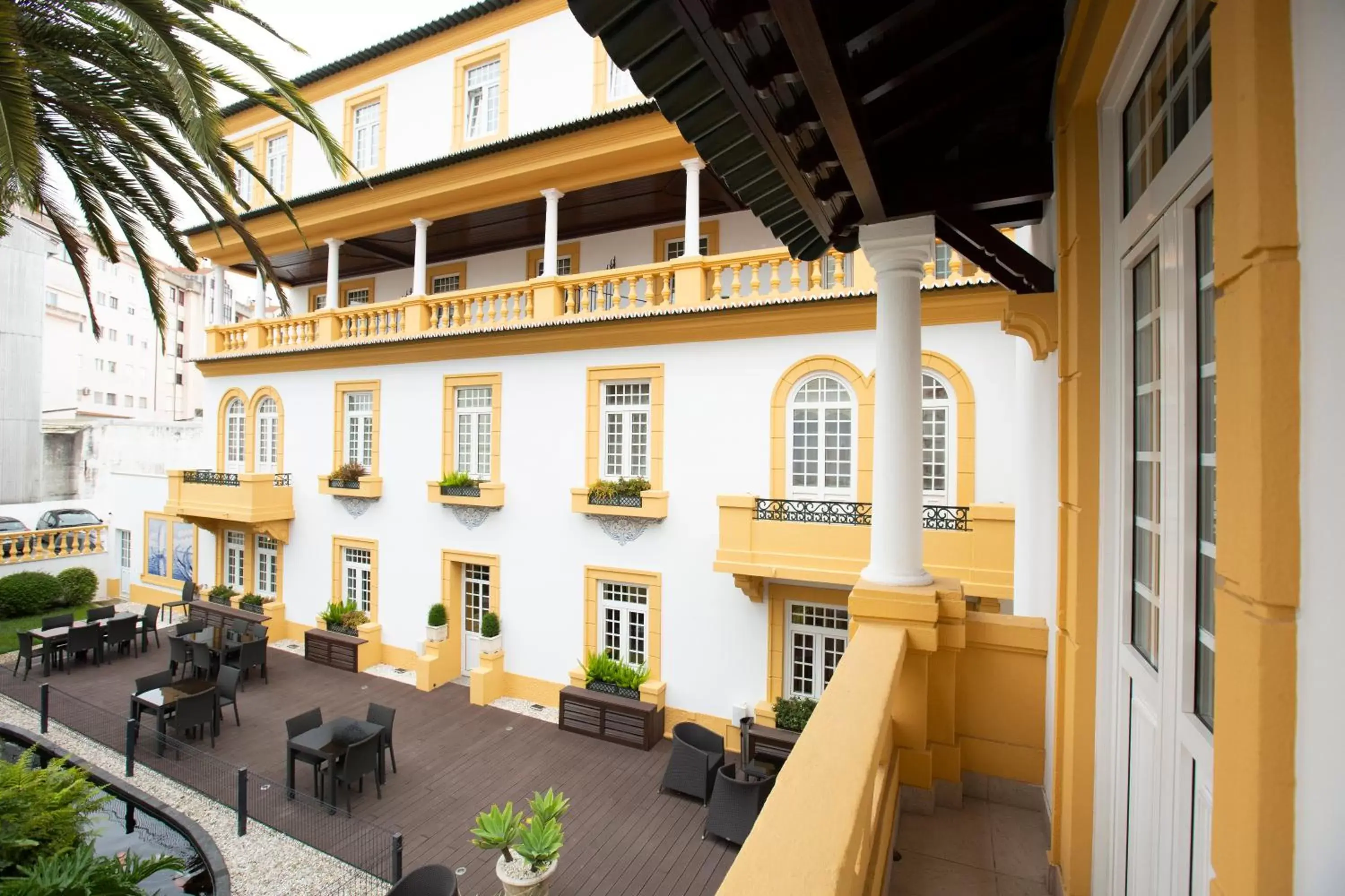 Patio, Balcony/Terrace in Veneza Hotel
