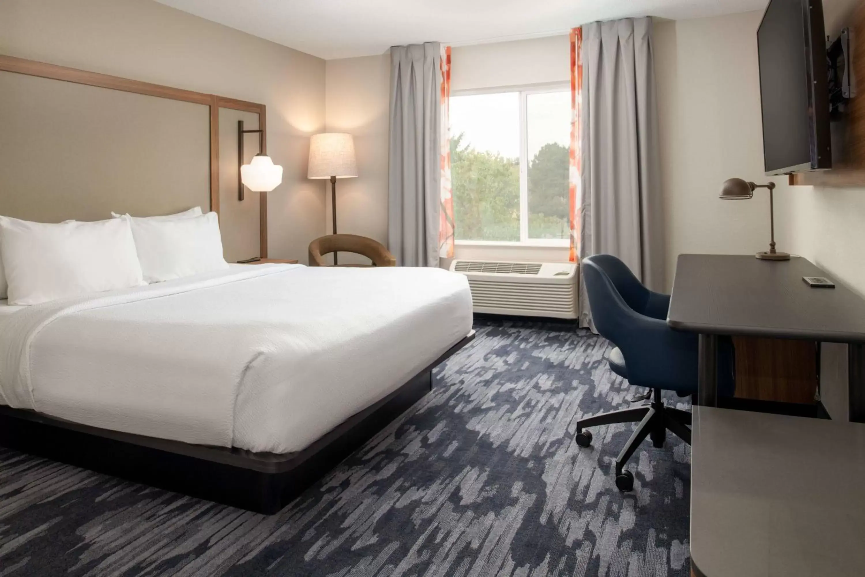 Photo of the whole room, Bed in Fairfield Inn Spokane Downtown