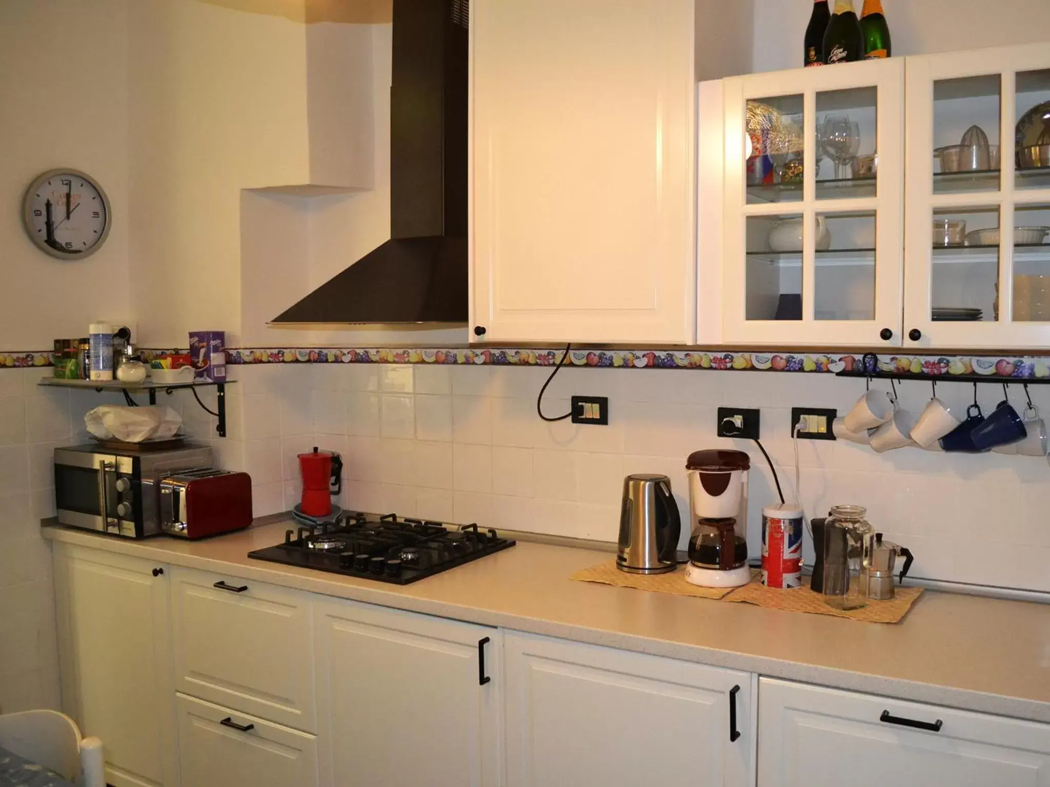 Communal kitchen, Kitchen/Kitchenette in B&B Blue Home