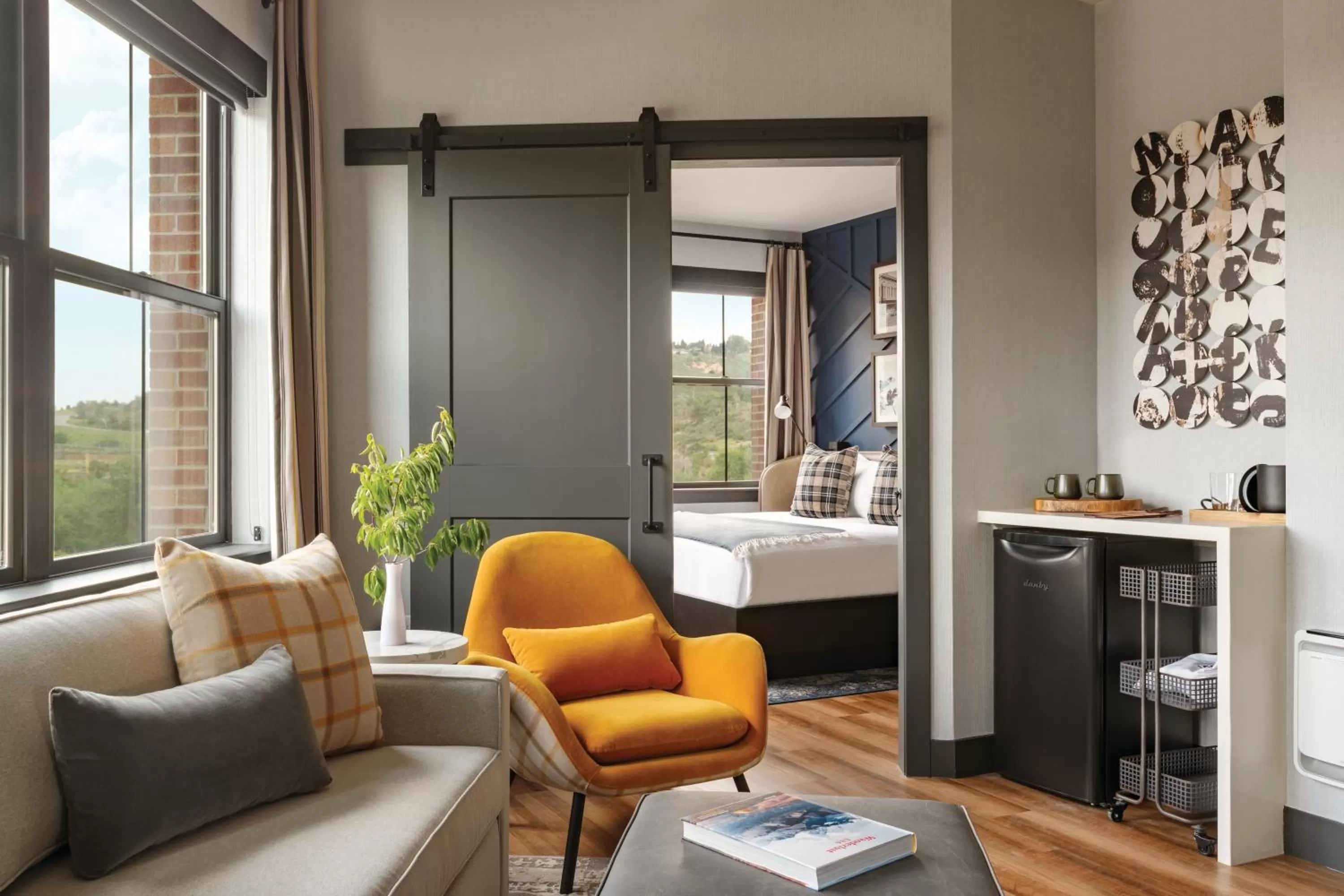 Living room, Bed in The Eddy Taproom & Hotel