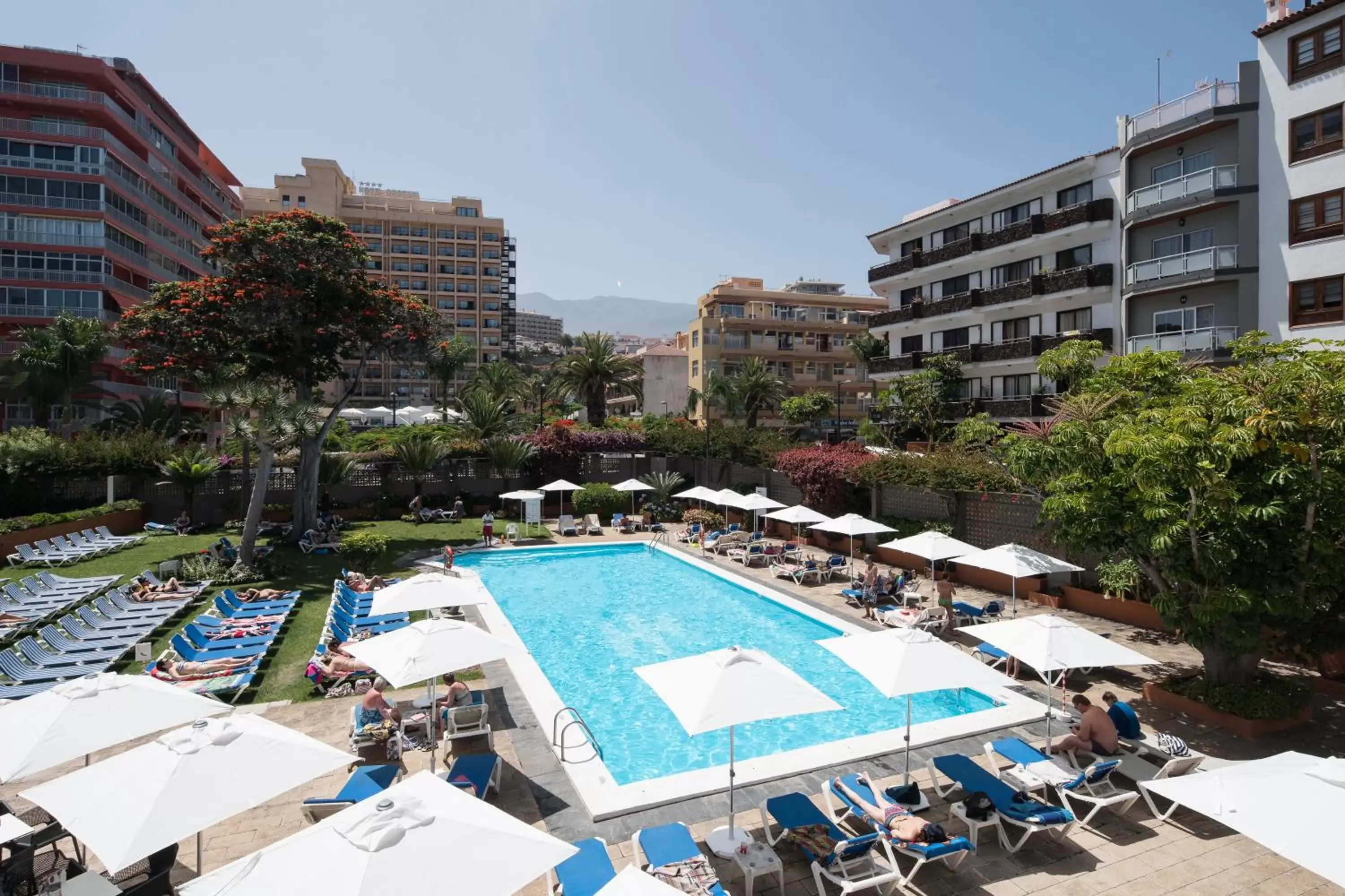 Swimming pool, Pool View in Catalonia Las Vegas