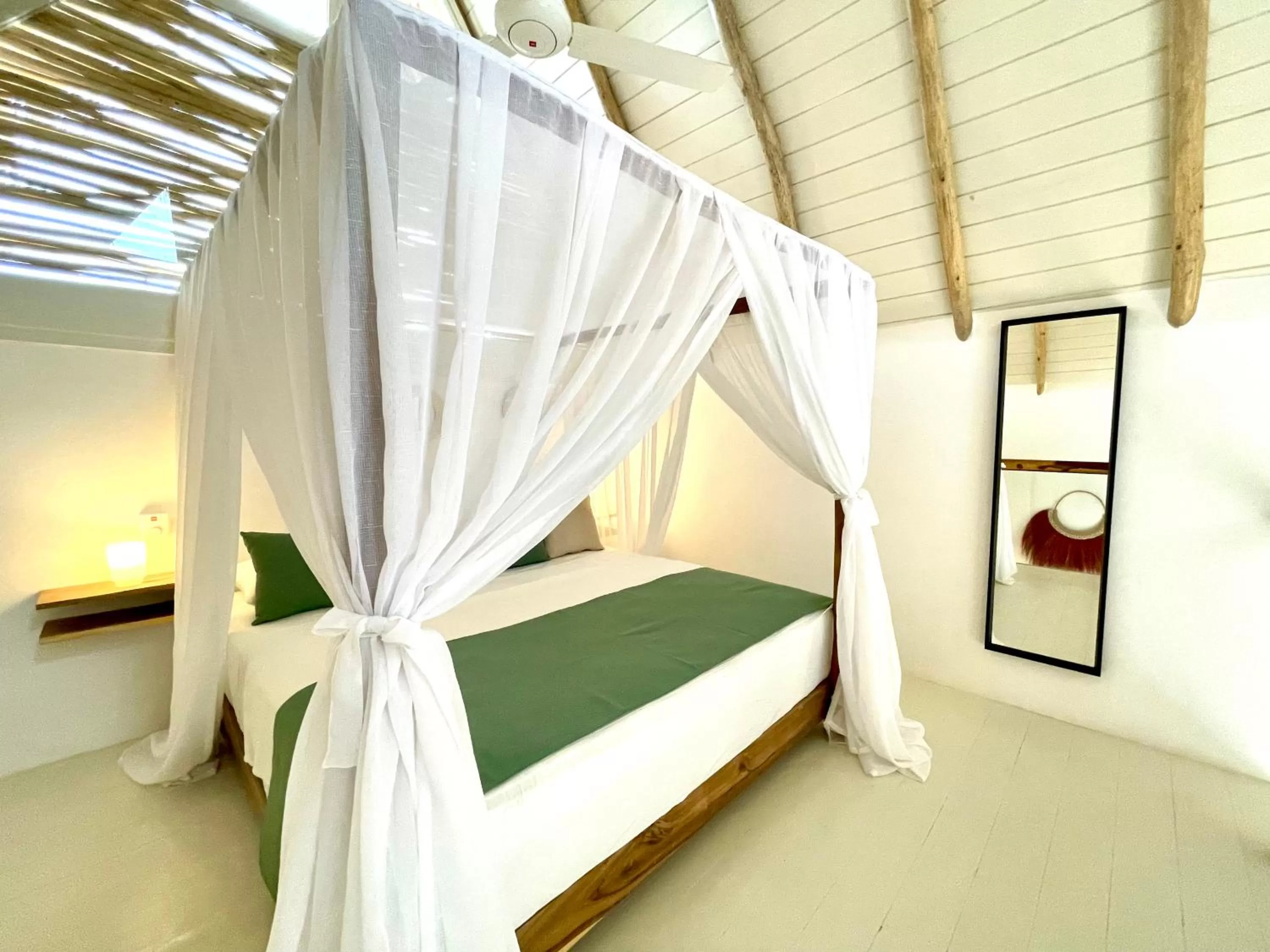 Bed in Leeloo Boutique Hotel