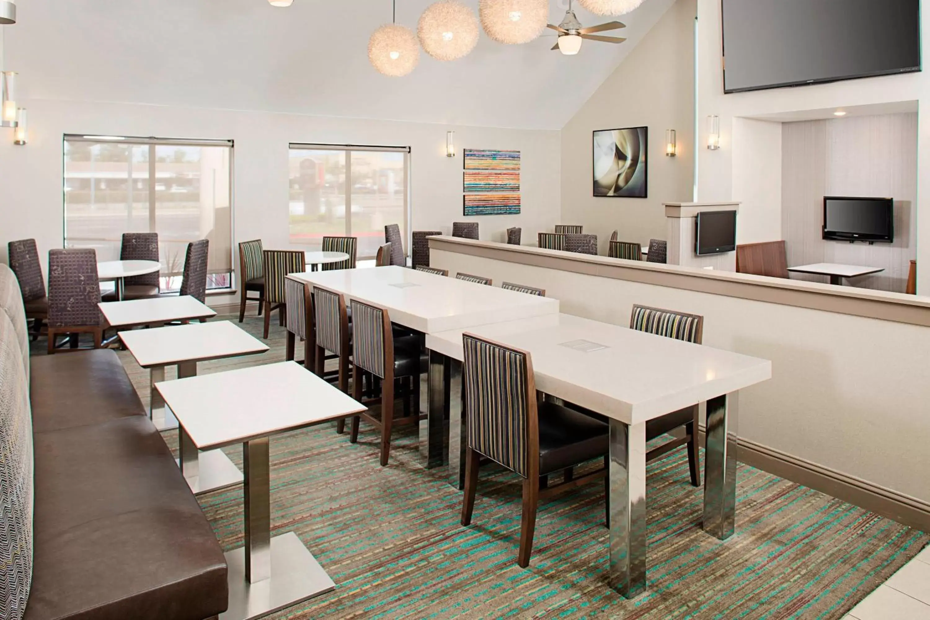 Lobby or reception, Restaurant/Places to Eat in Residence Inn Sacramento Cal Expo