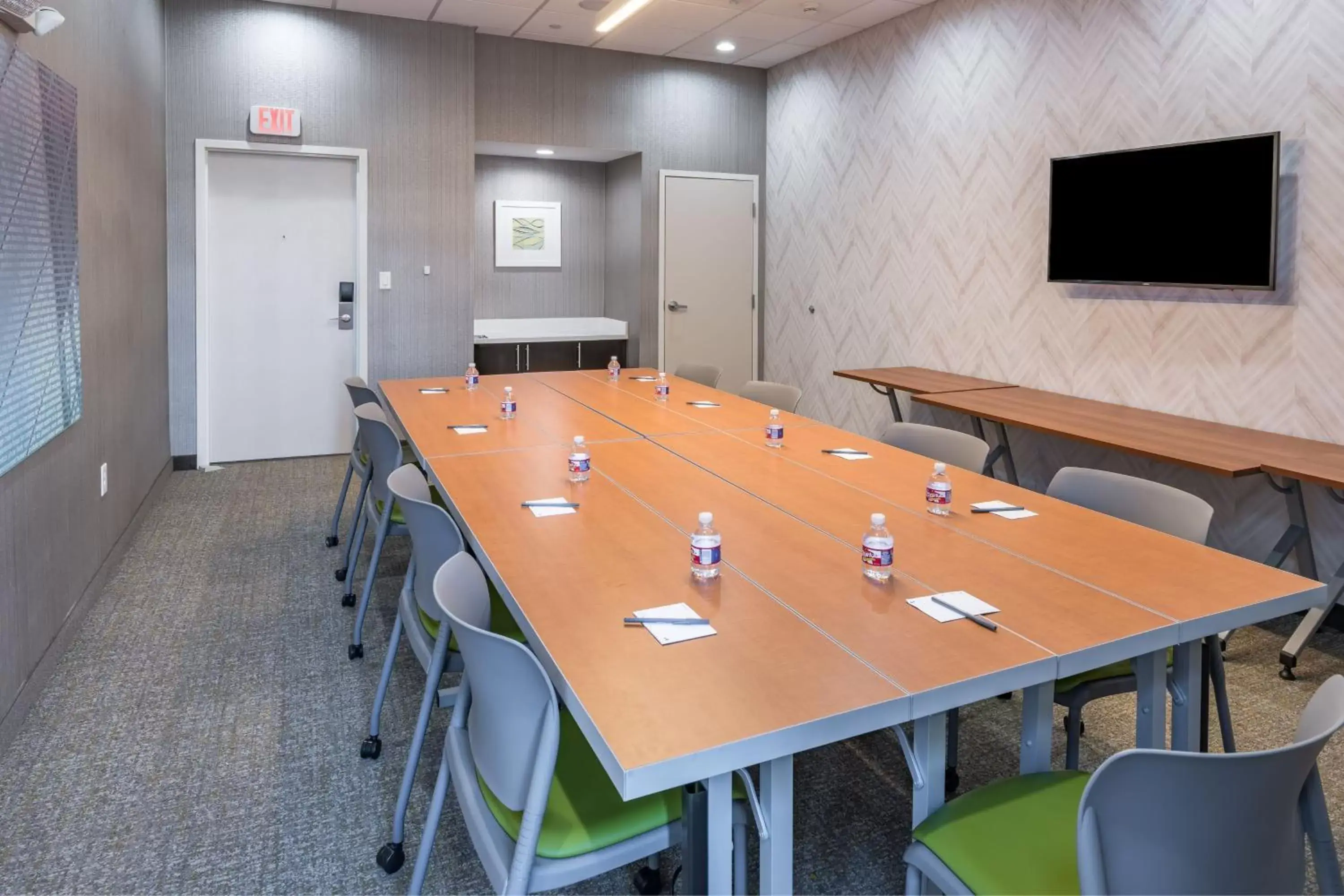 Meeting/conference room in SpringHill Suites Dallas Central Expressway