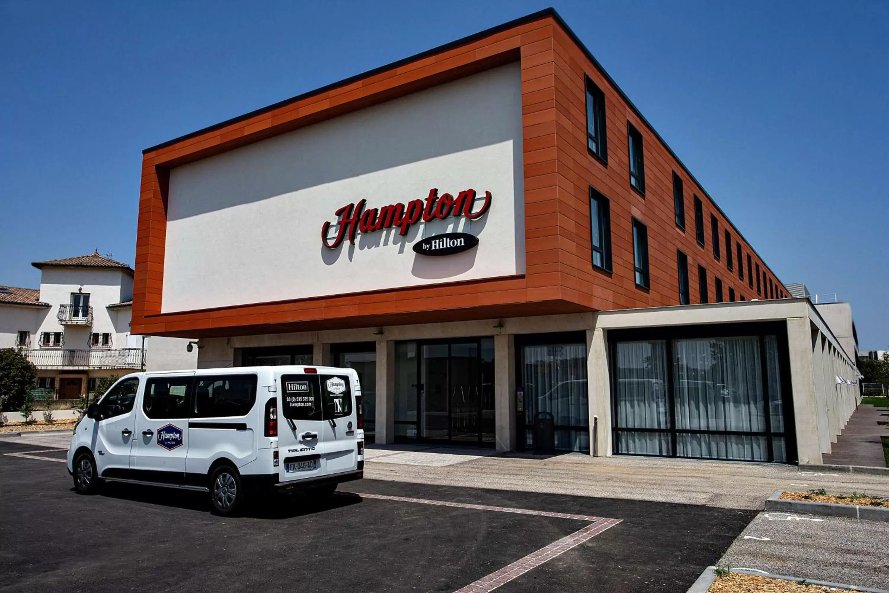 Property Building in Hampton By Hilton Toulouse Airport