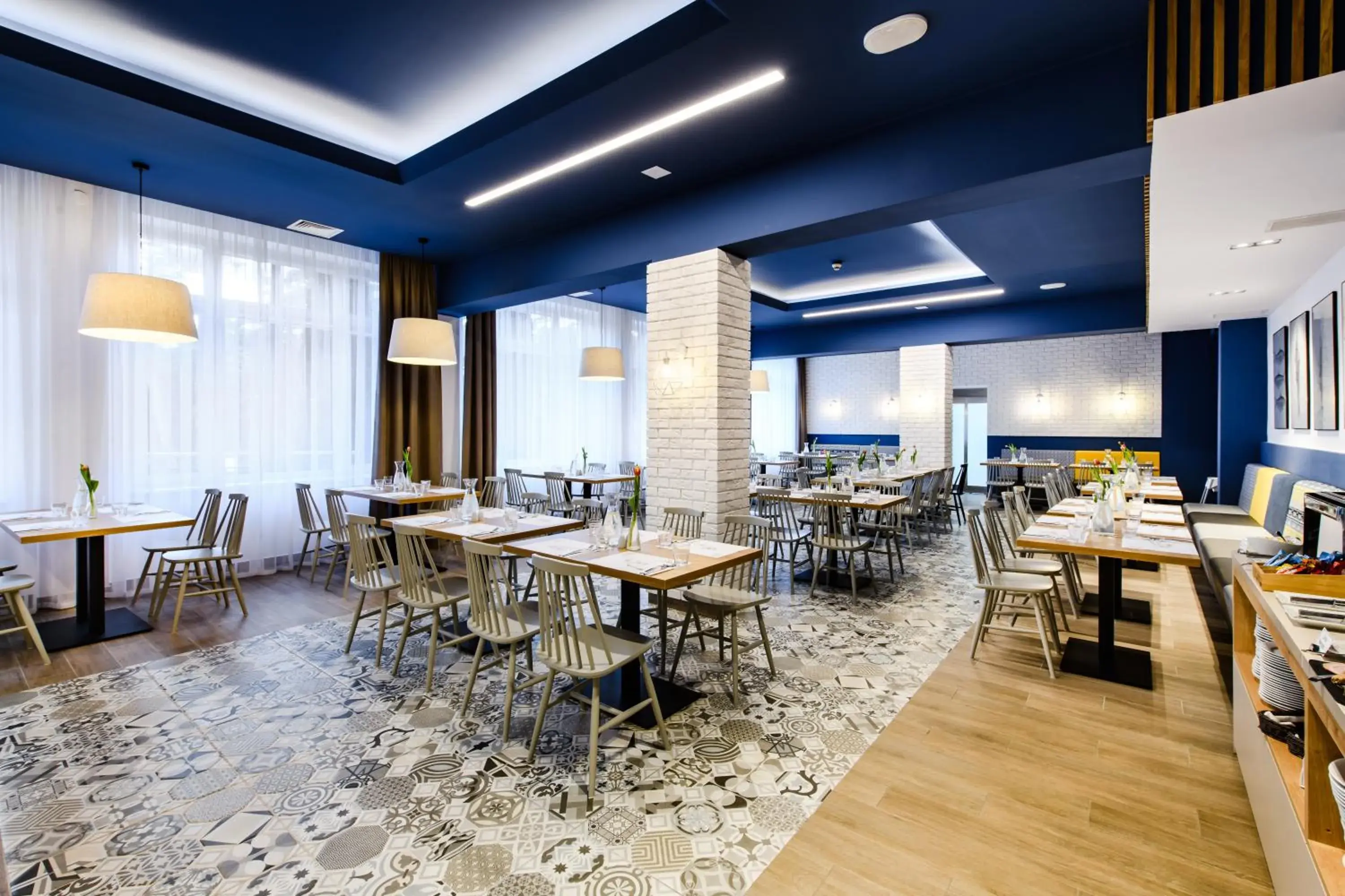Dining area, Restaurant/Places to Eat in Best Western Hotel Jurata