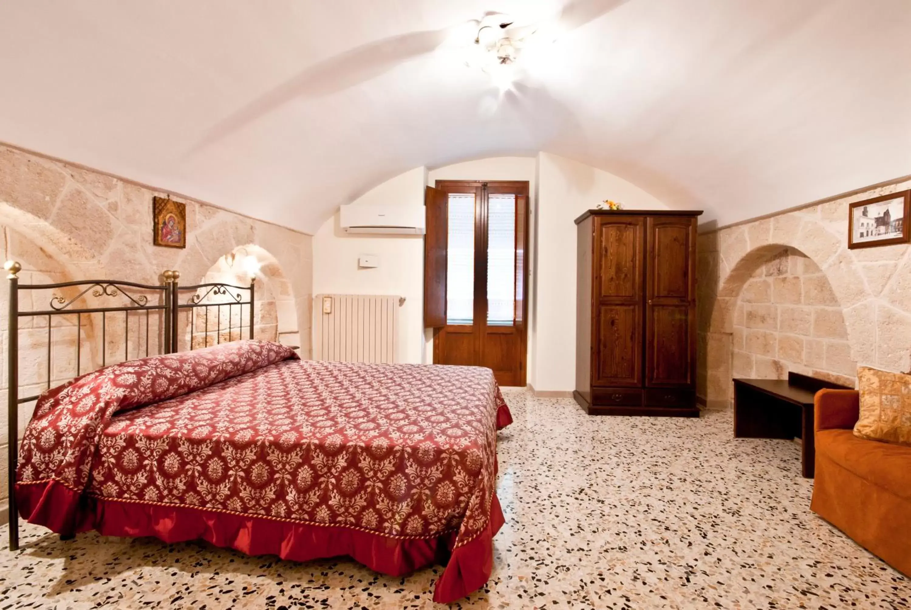 Photo of the whole room, Bed in B&B Casa Cimino - Monopoli - Puglia