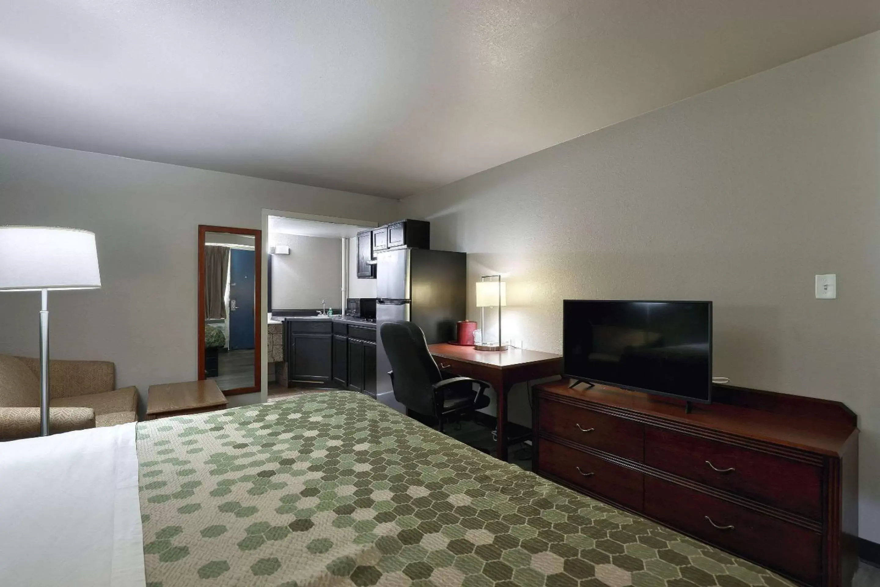 Bedroom, TV/Entertainment Center in Suburban Studios Neenah