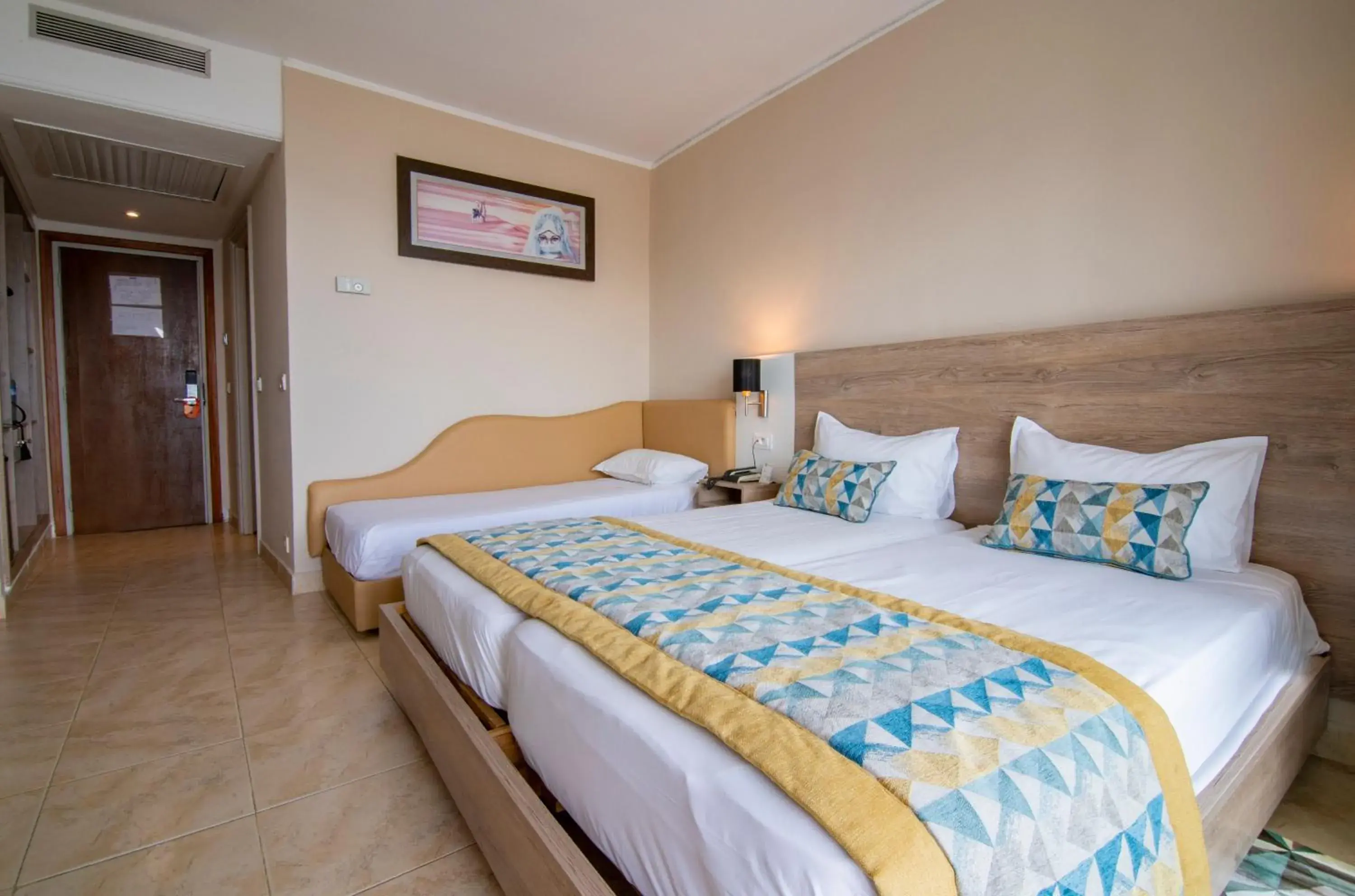 Bed, Room Photo in Riadh Palms- Resort & Spa