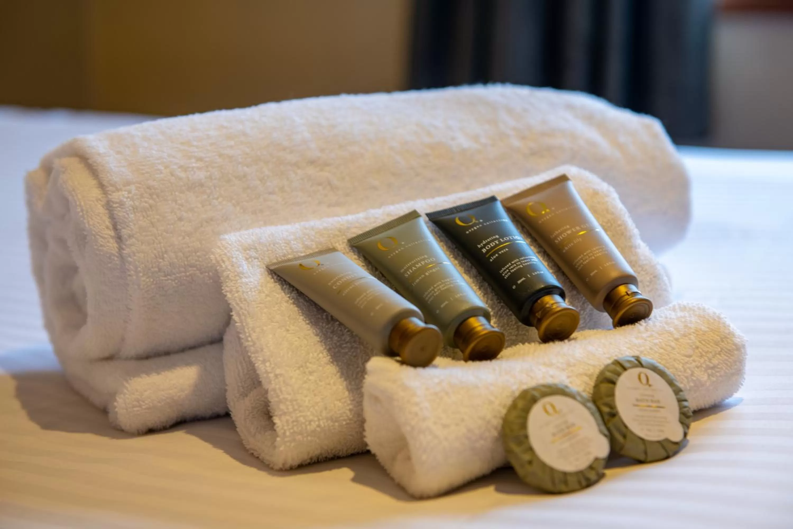 towels, Bed in Gateway on Monash