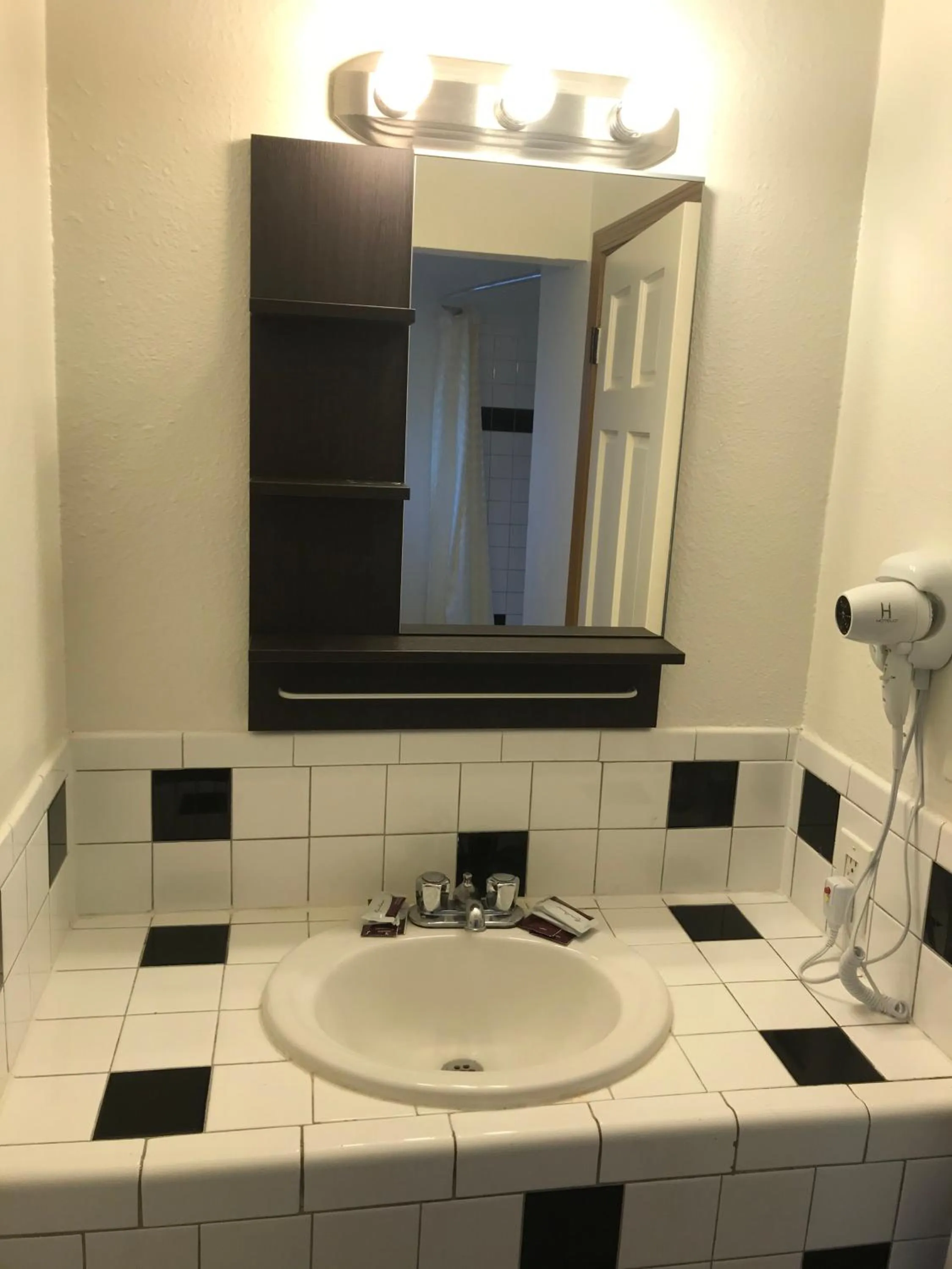 Bathroom in Westwind Lodge