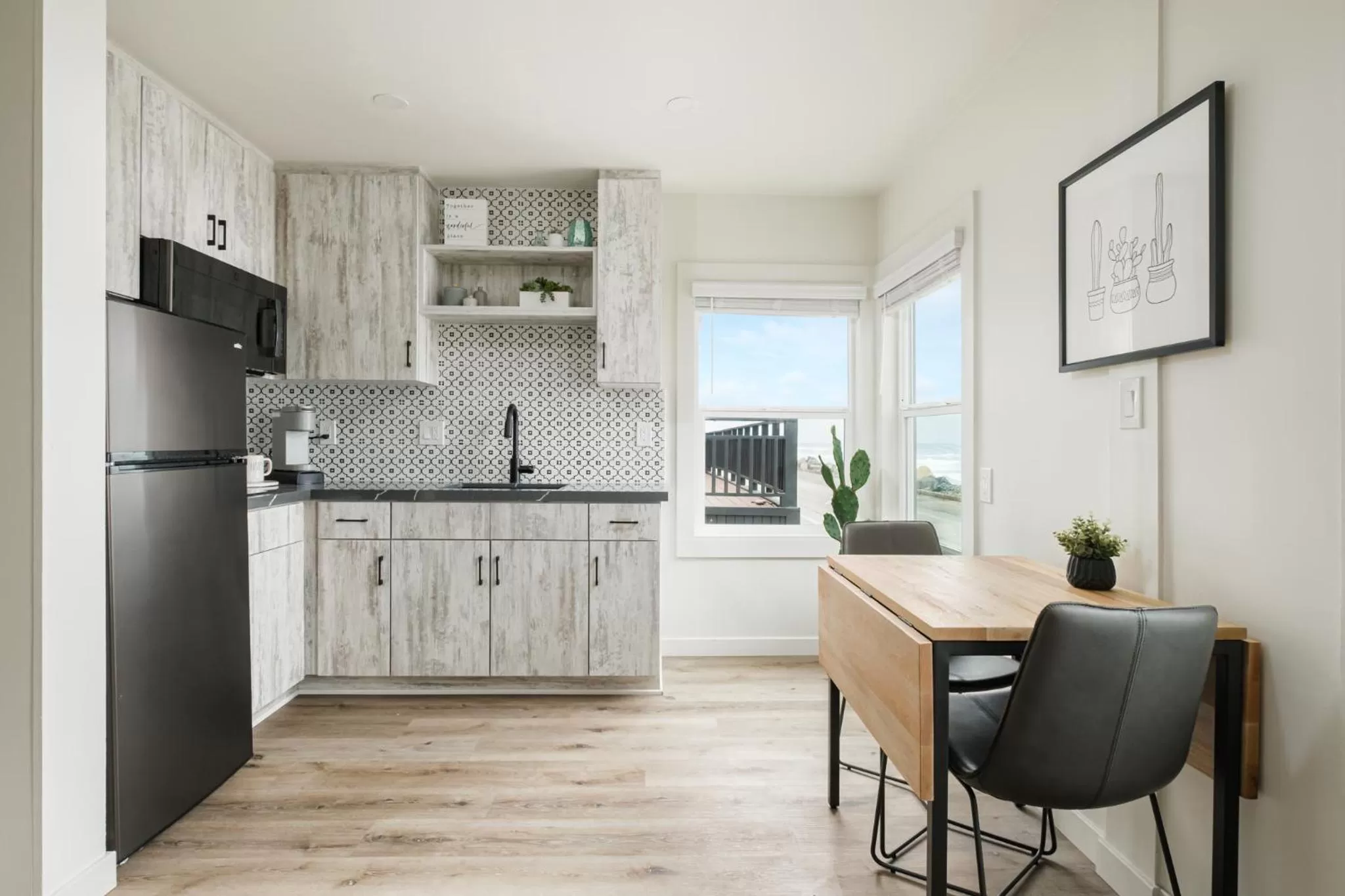 Kitchen or kitchenette in The Marbella