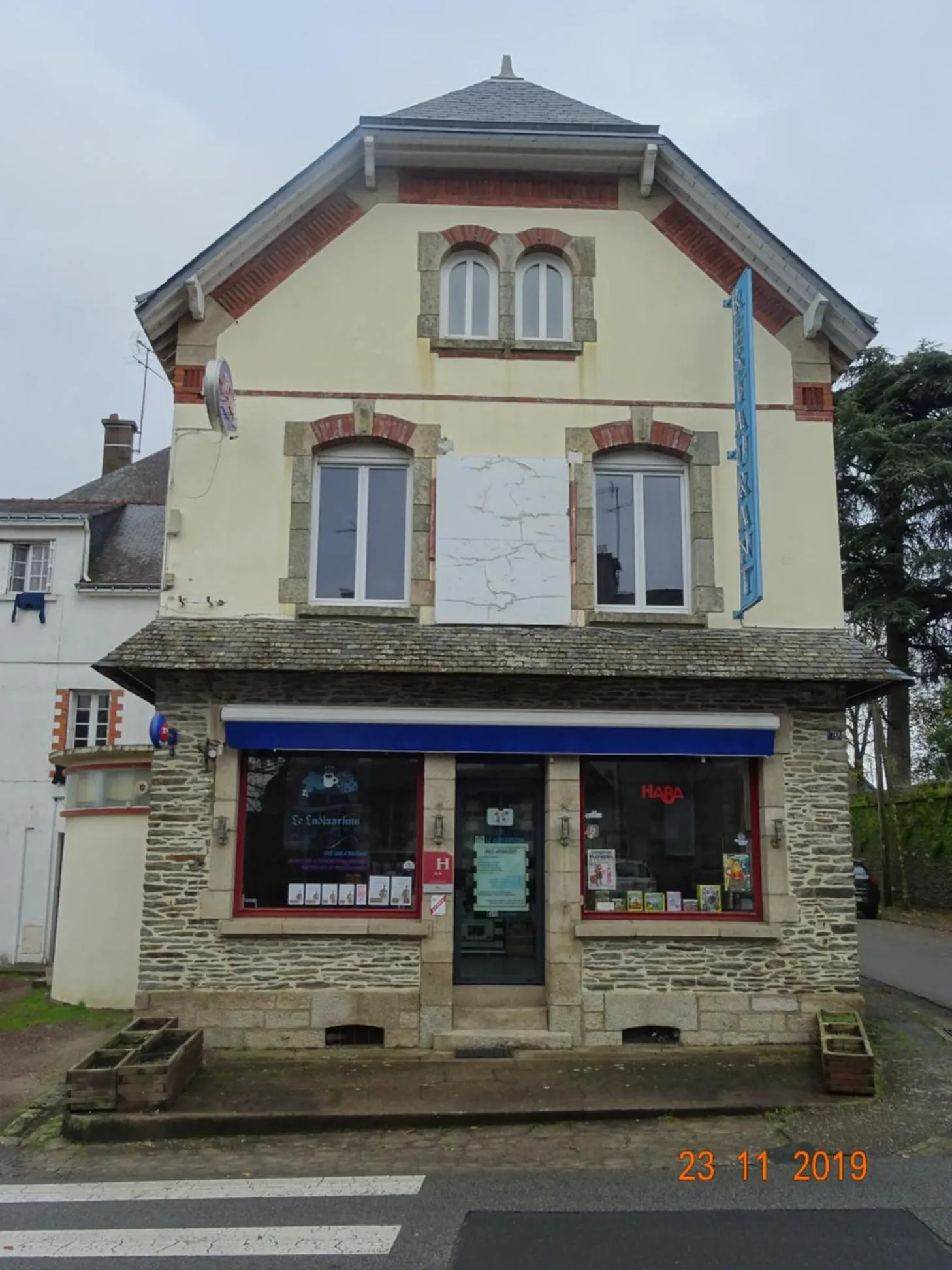 Property Building in Le Ludixarium