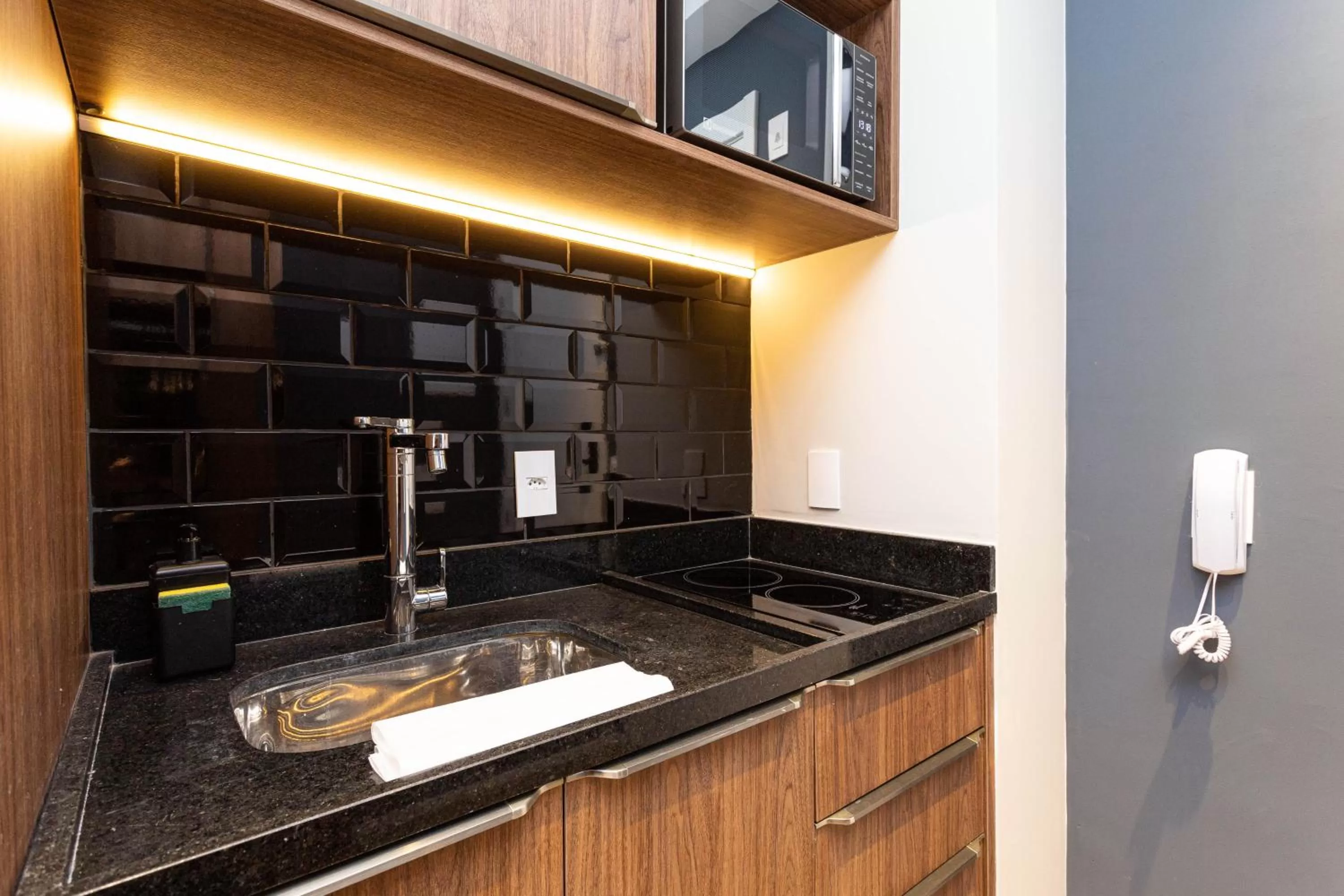 Kitchen or kitchenette in Charlie Hotel Atmosfera Paulista