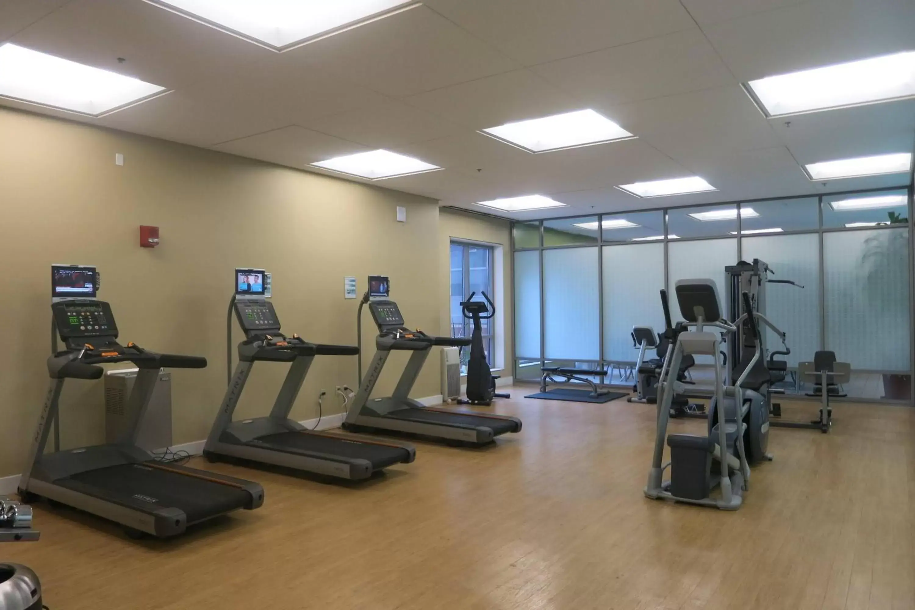 Fitness centre/facilities, Fitness Center/Facilities in Courtyard Grand Rapids Downtown