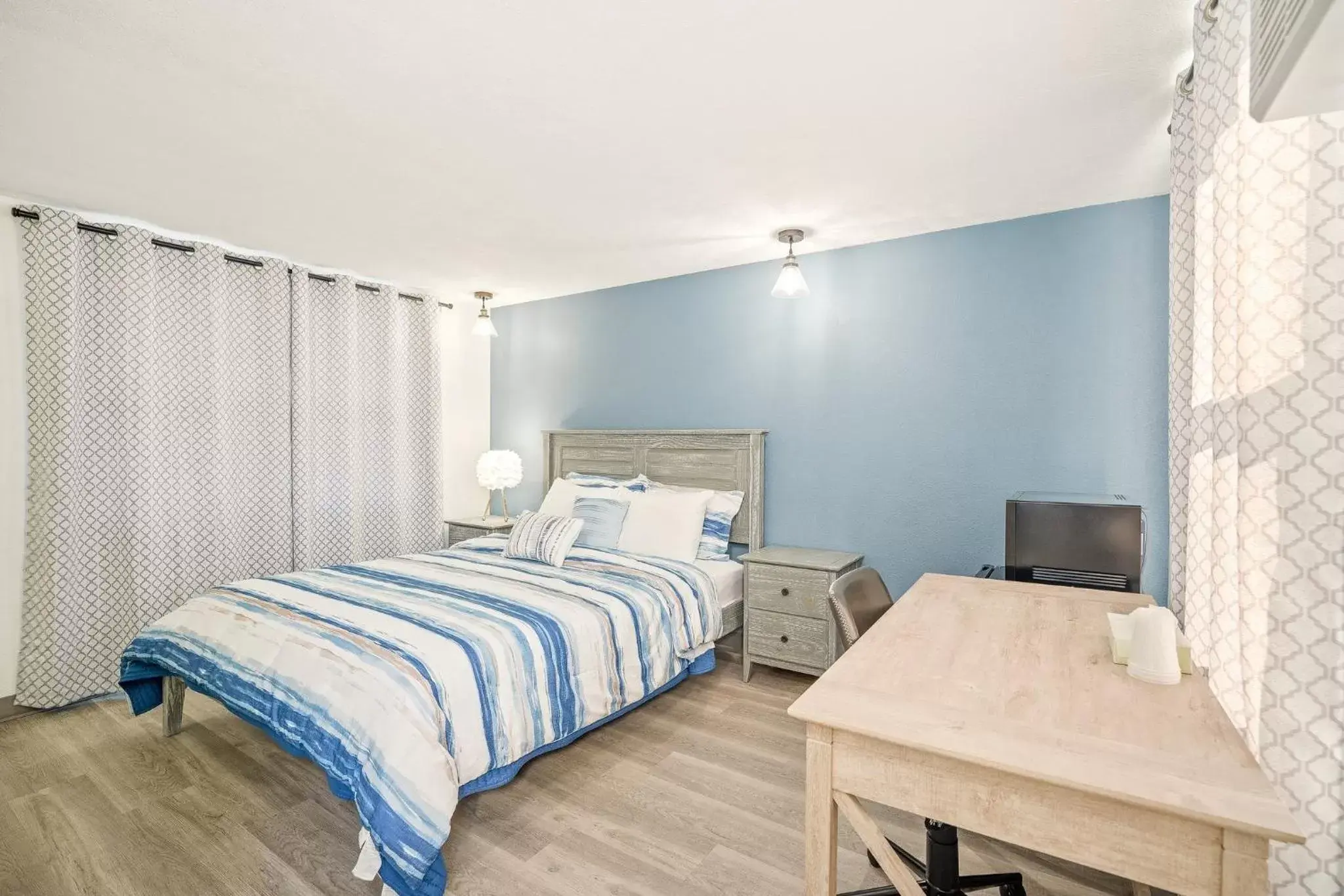 Bedroom, Bed in Founder's Brook Motel and Suites Bedroom, Bed in Founder's Brook Motel and Suites