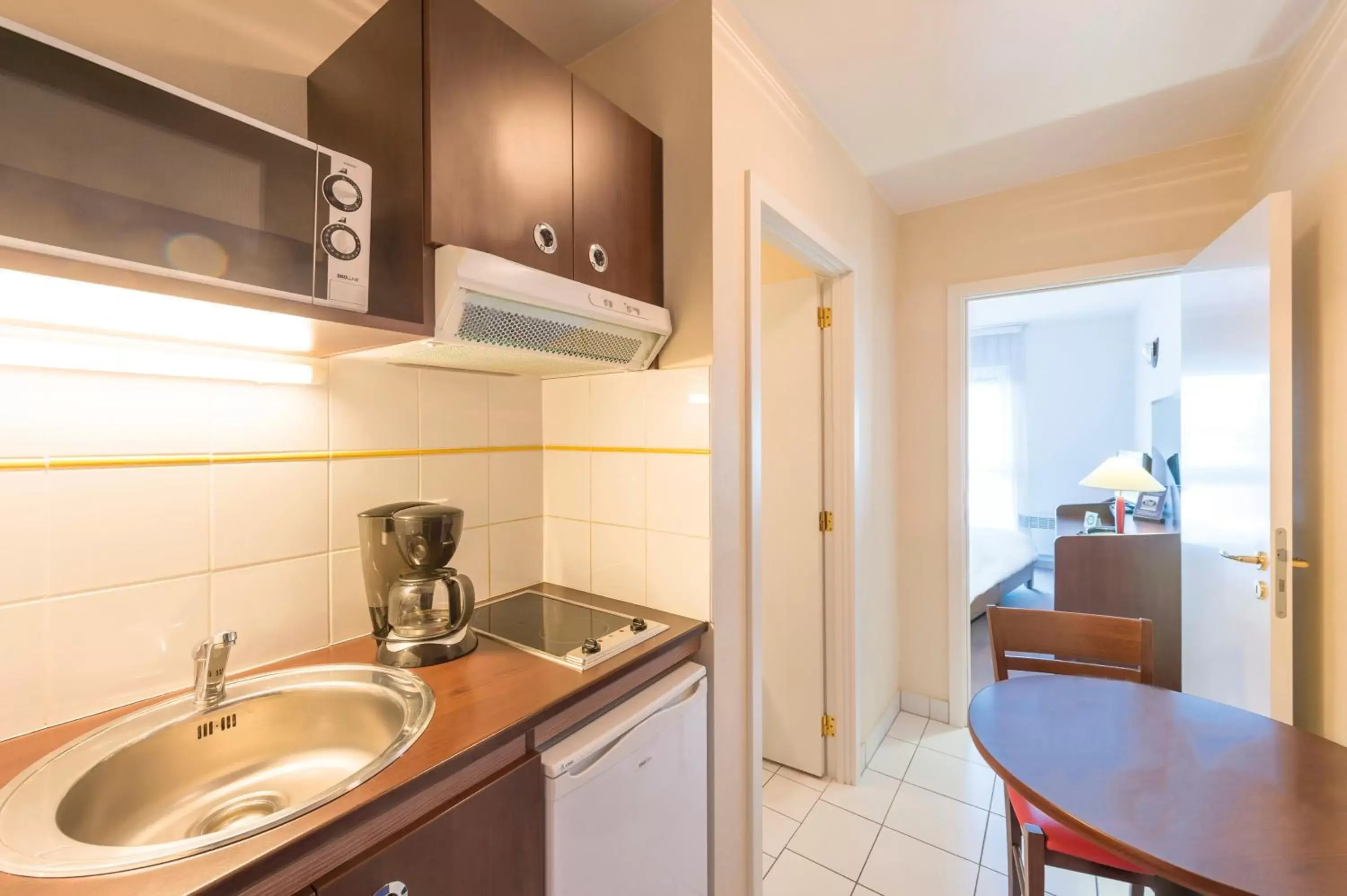 Kitchen or kitchenette, Kitchen/Kitchenette in Appart'City Classic Arlon - Porte du Luxembourg