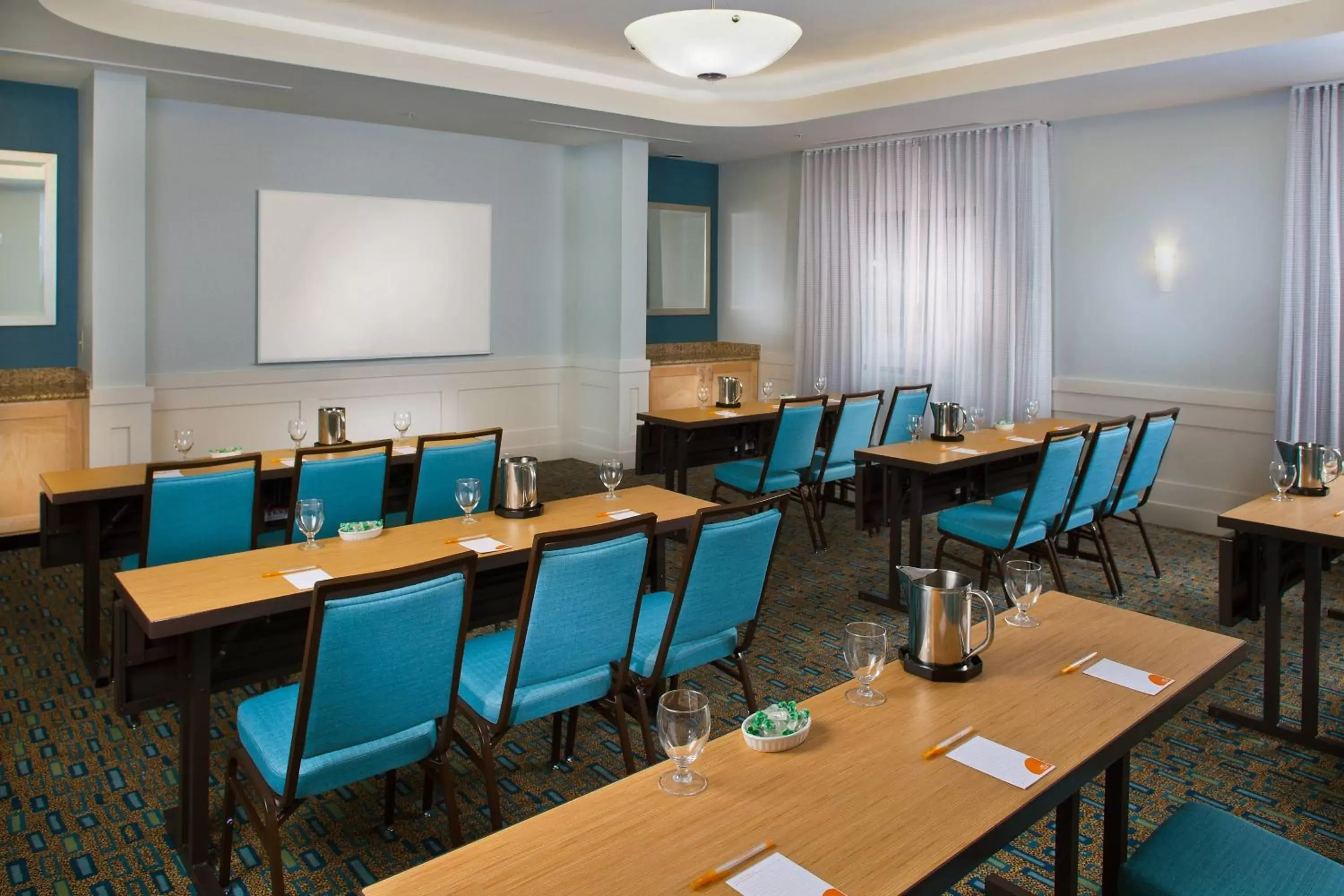 Meeting/conference room in Courtyard by Marriott Sandestin at Grand Boulevard