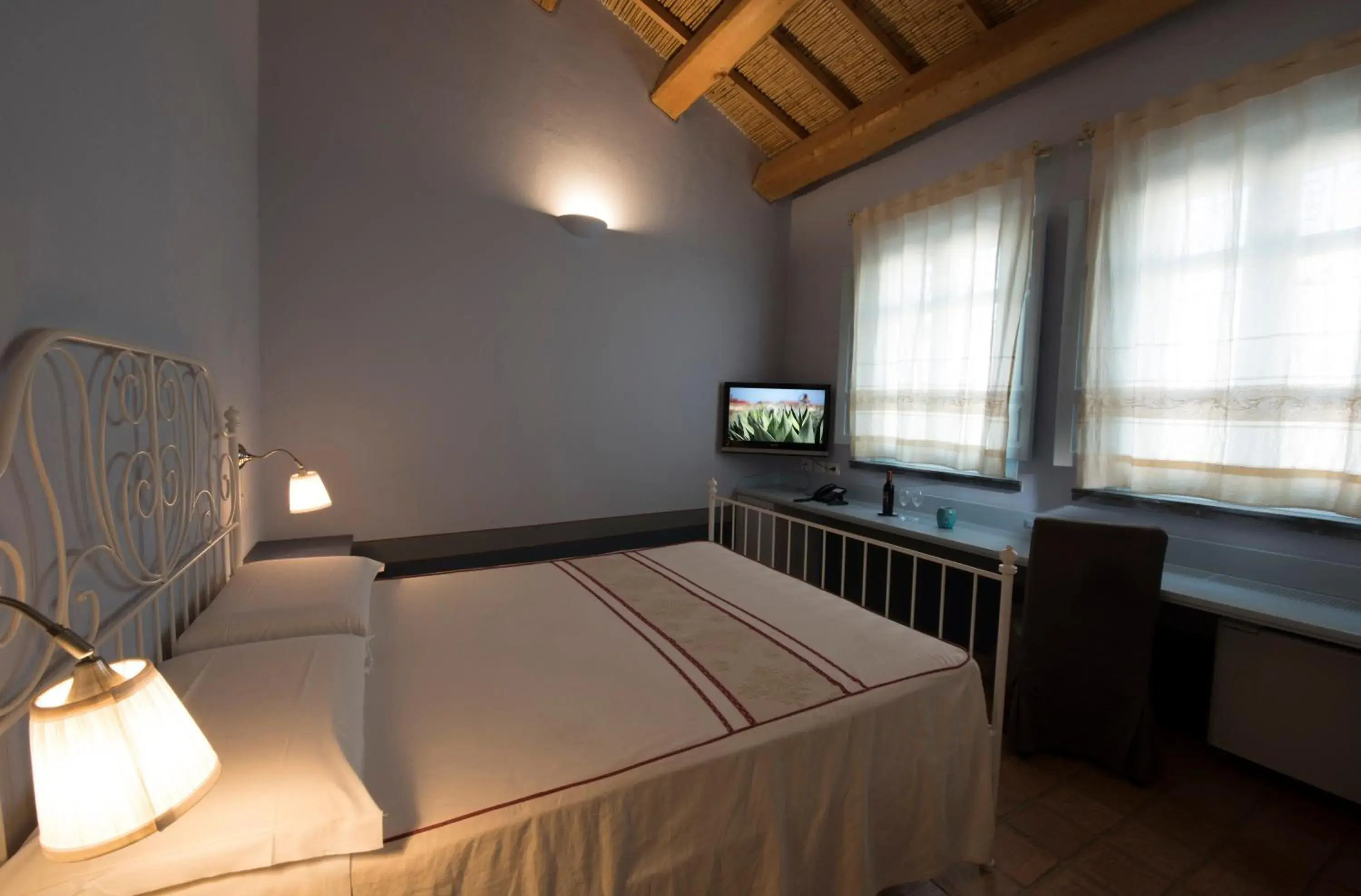 Bedroom, Bed in Aquae Sinis Albergo Diffuso