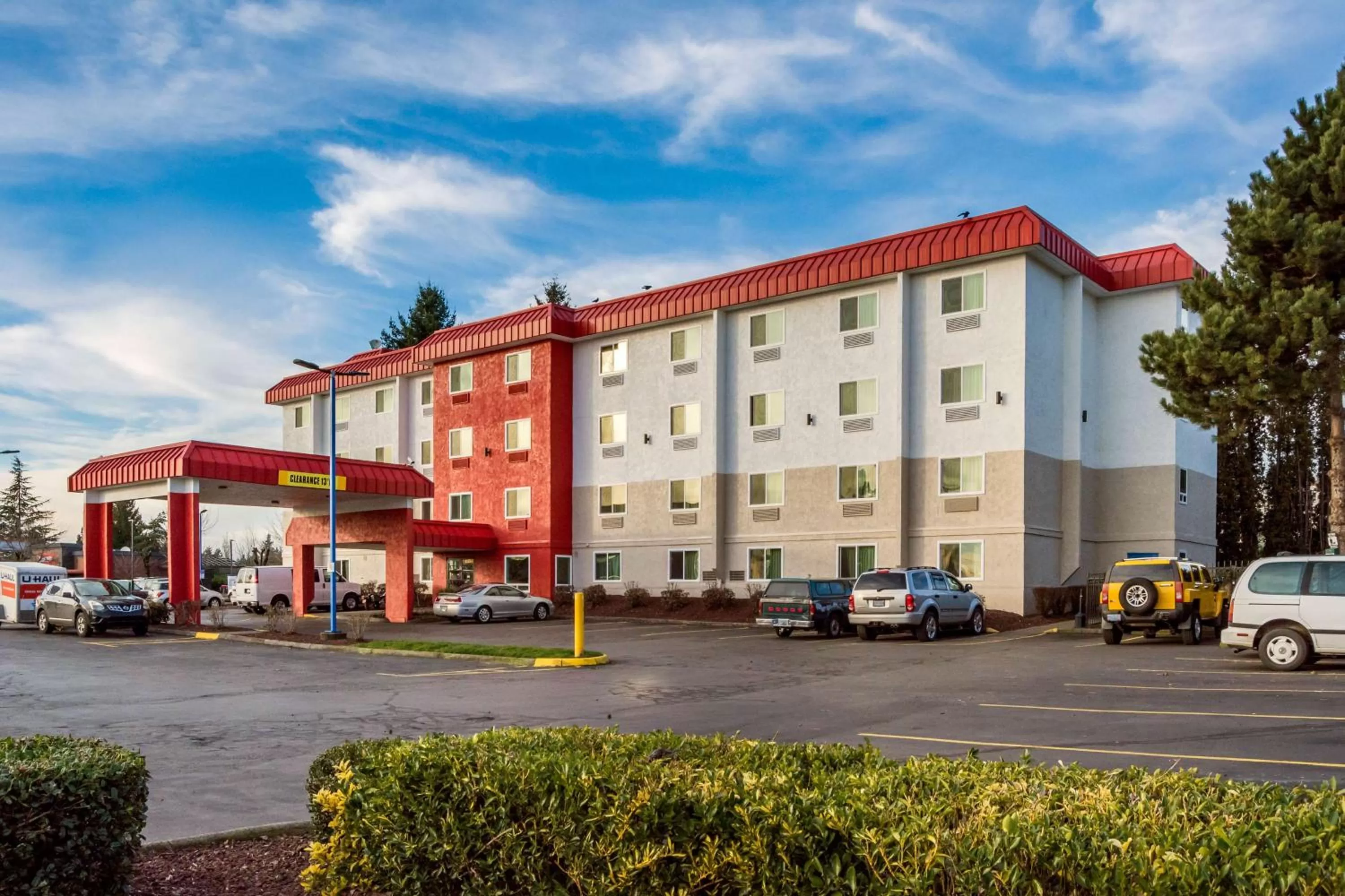 Property building in Motel 6-Wilsonville, OR - Portland
