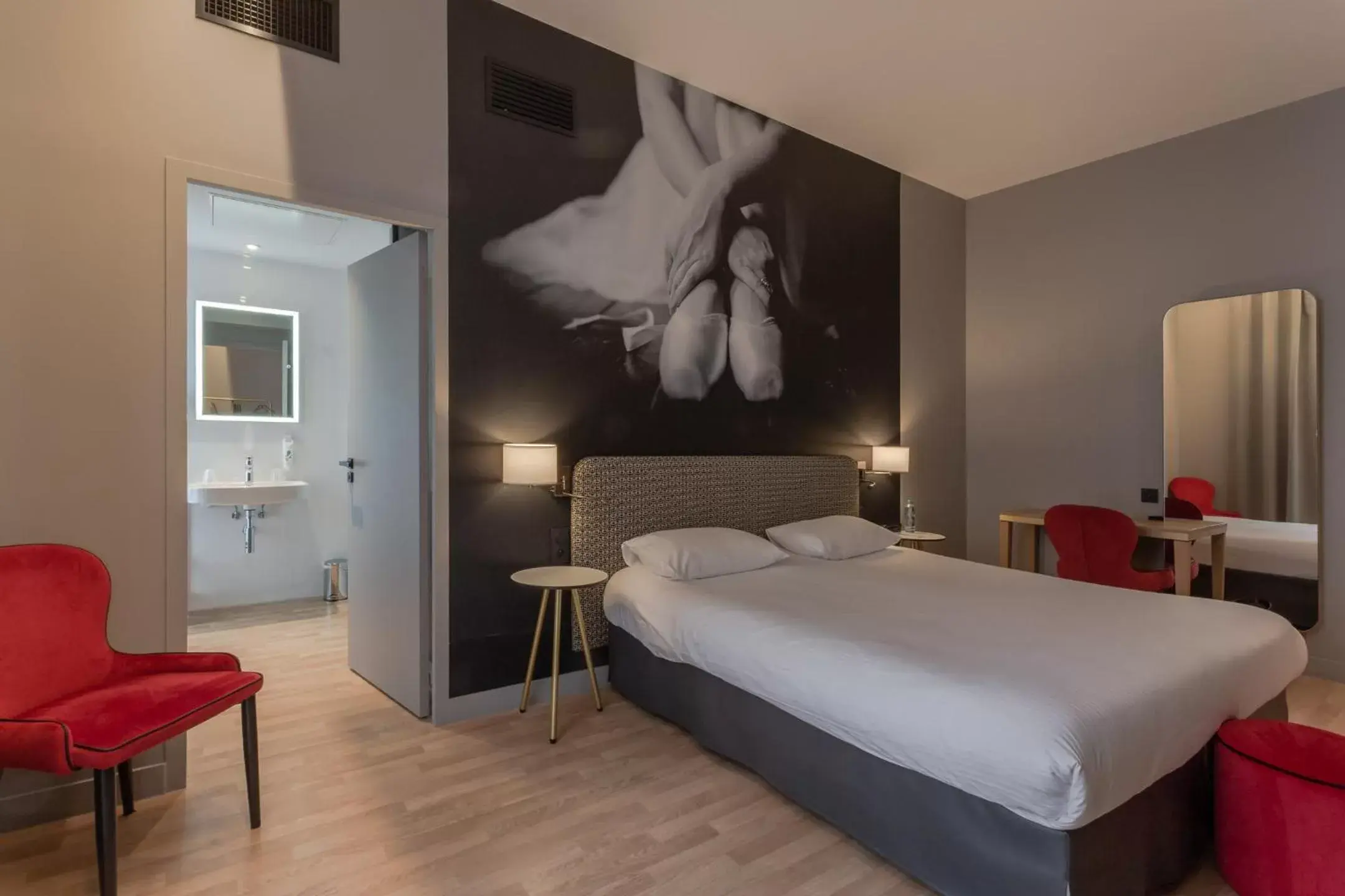 Bed in Ibis Styles Toulouse Capitole