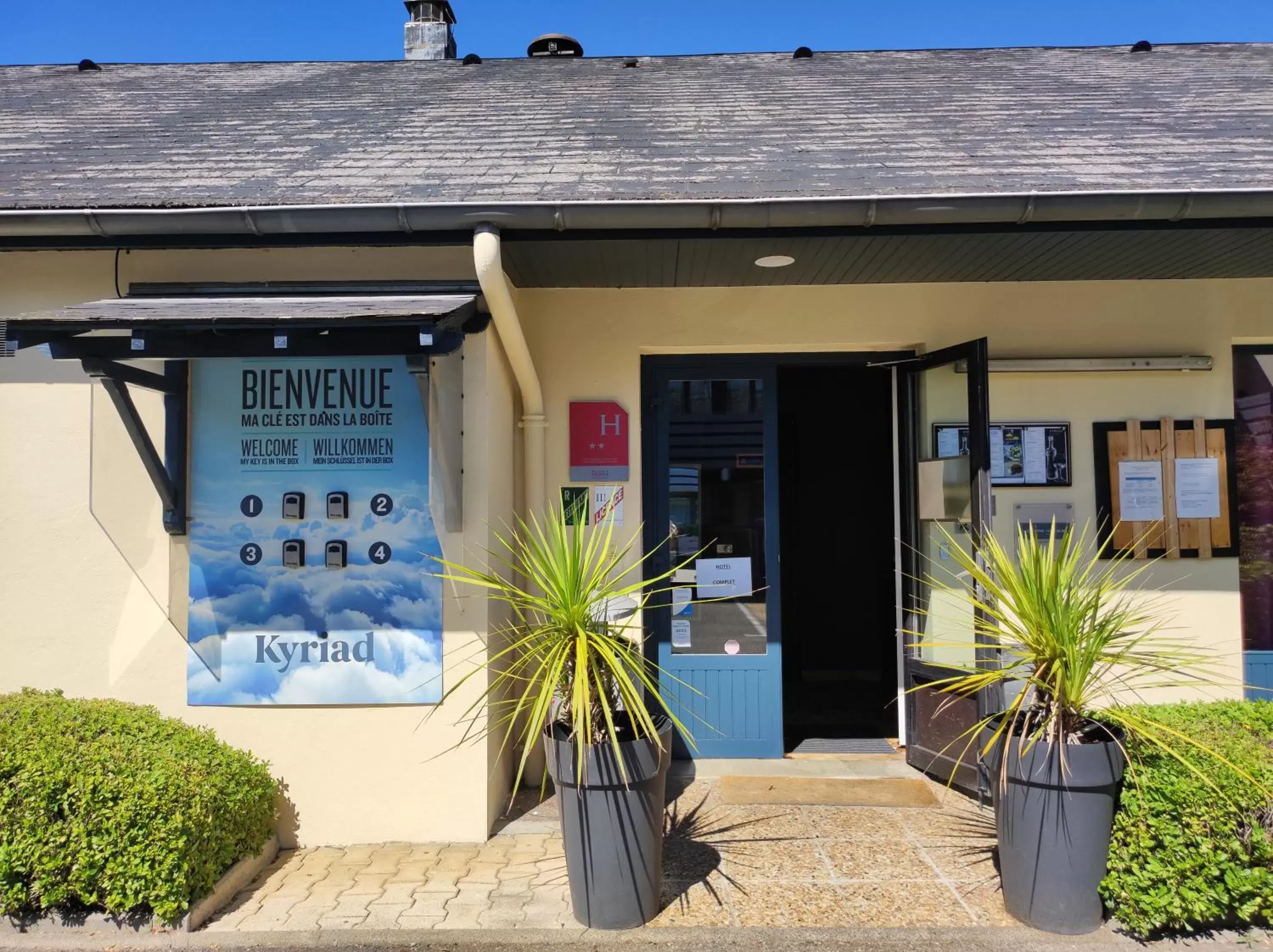 Facade/entrance in Kyriad Tarbes Odos Facade/entrance in Kyriad Tarbes Odos