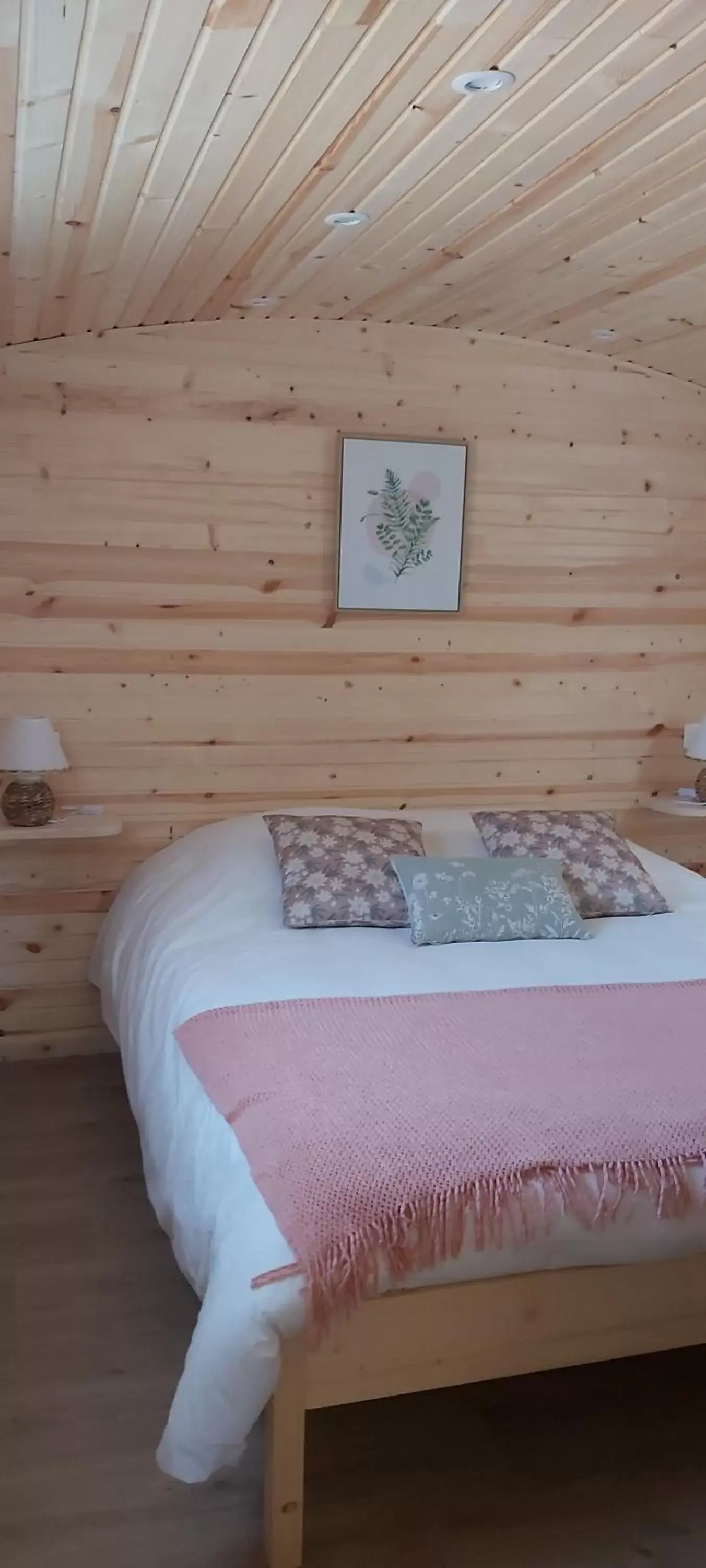 Bedroom, Bed in Les Roulottes des Ris