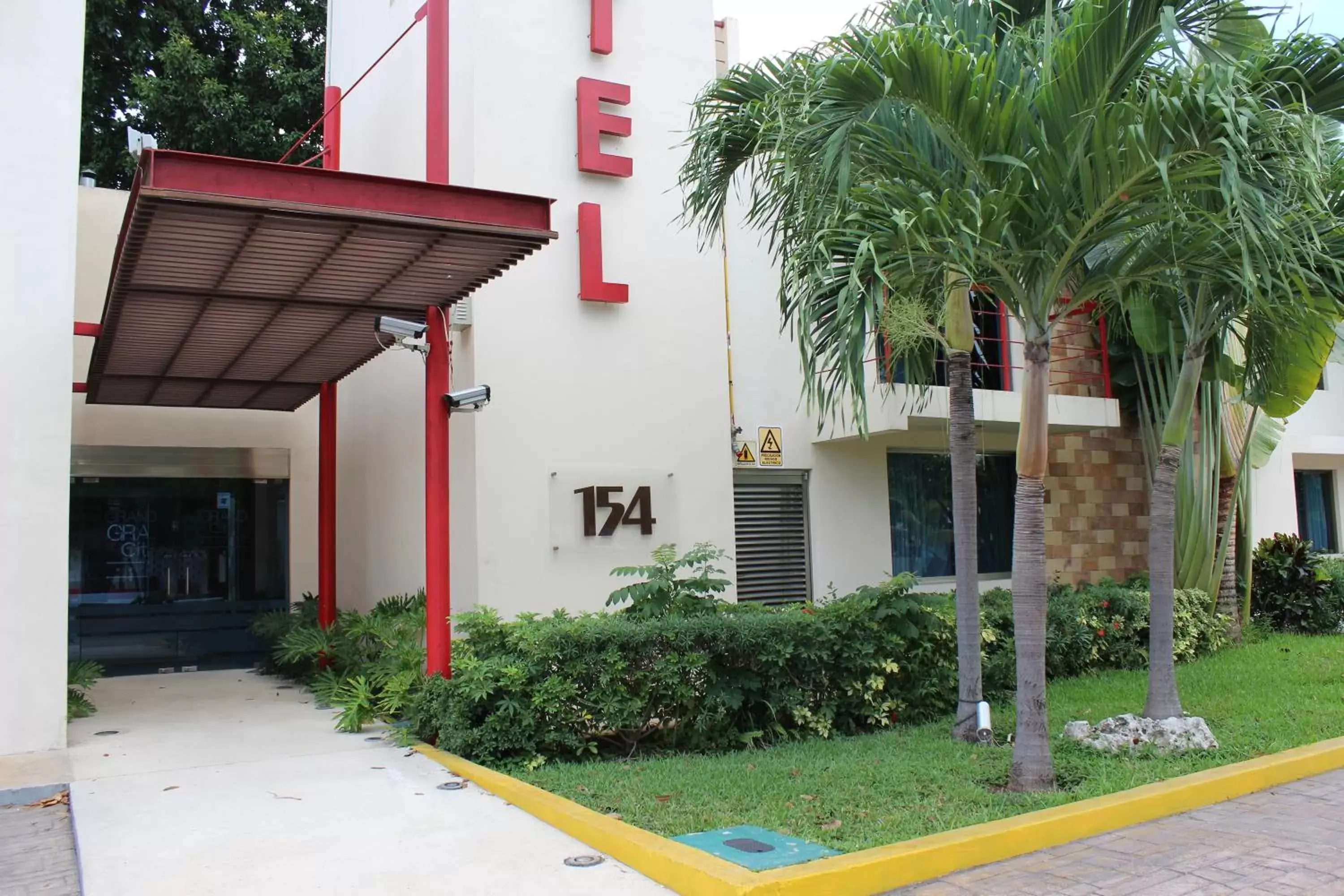 Day, Property Building in Grand City Hotel Cancun