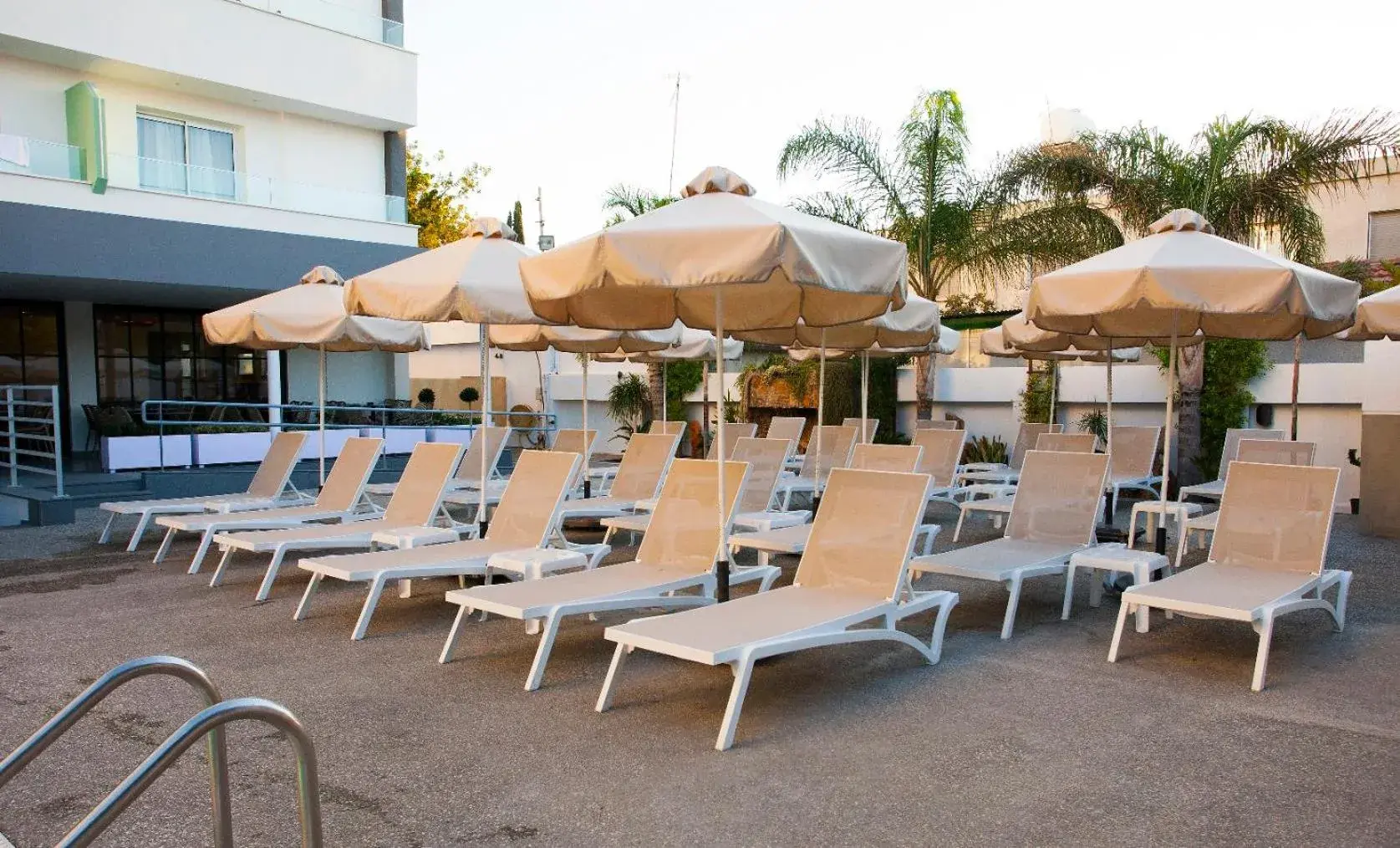 Swimming Pool in Pefkos City Hotel