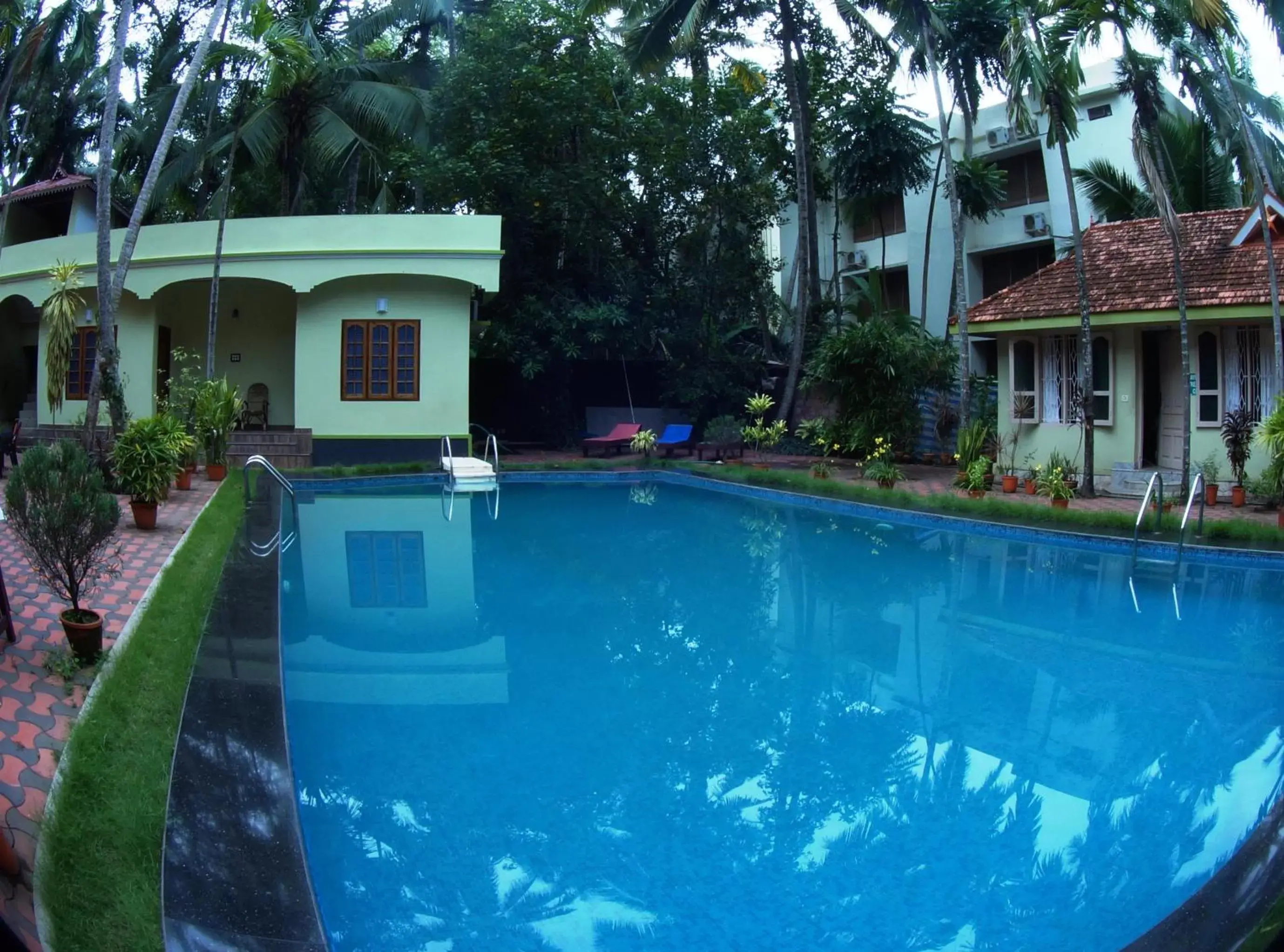 Swimming pool in Ideal Ayurvedic Resort Kovalam Swimming pool in Ideal Ayurvedic Resort Kovalam