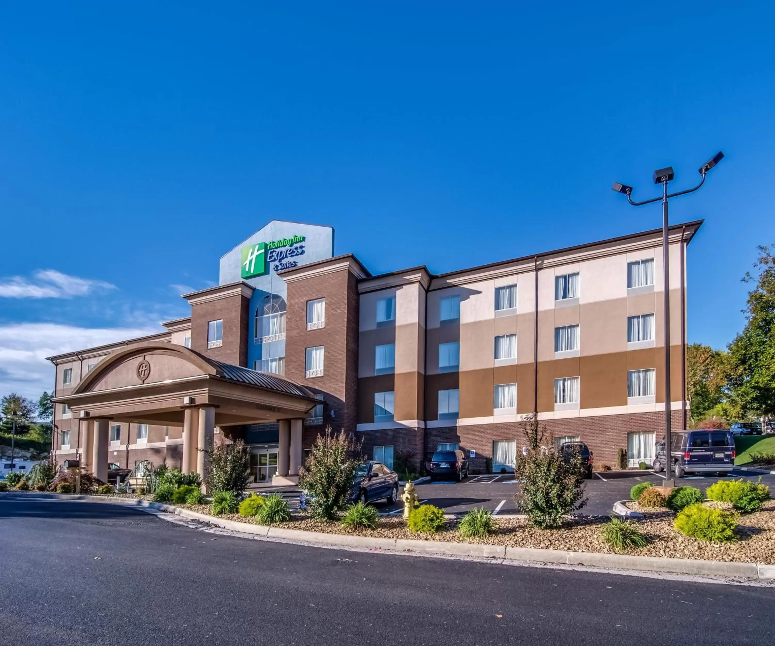 Property Building in Holiday Inn Express & Suites Wytheville, an IHG Hotel