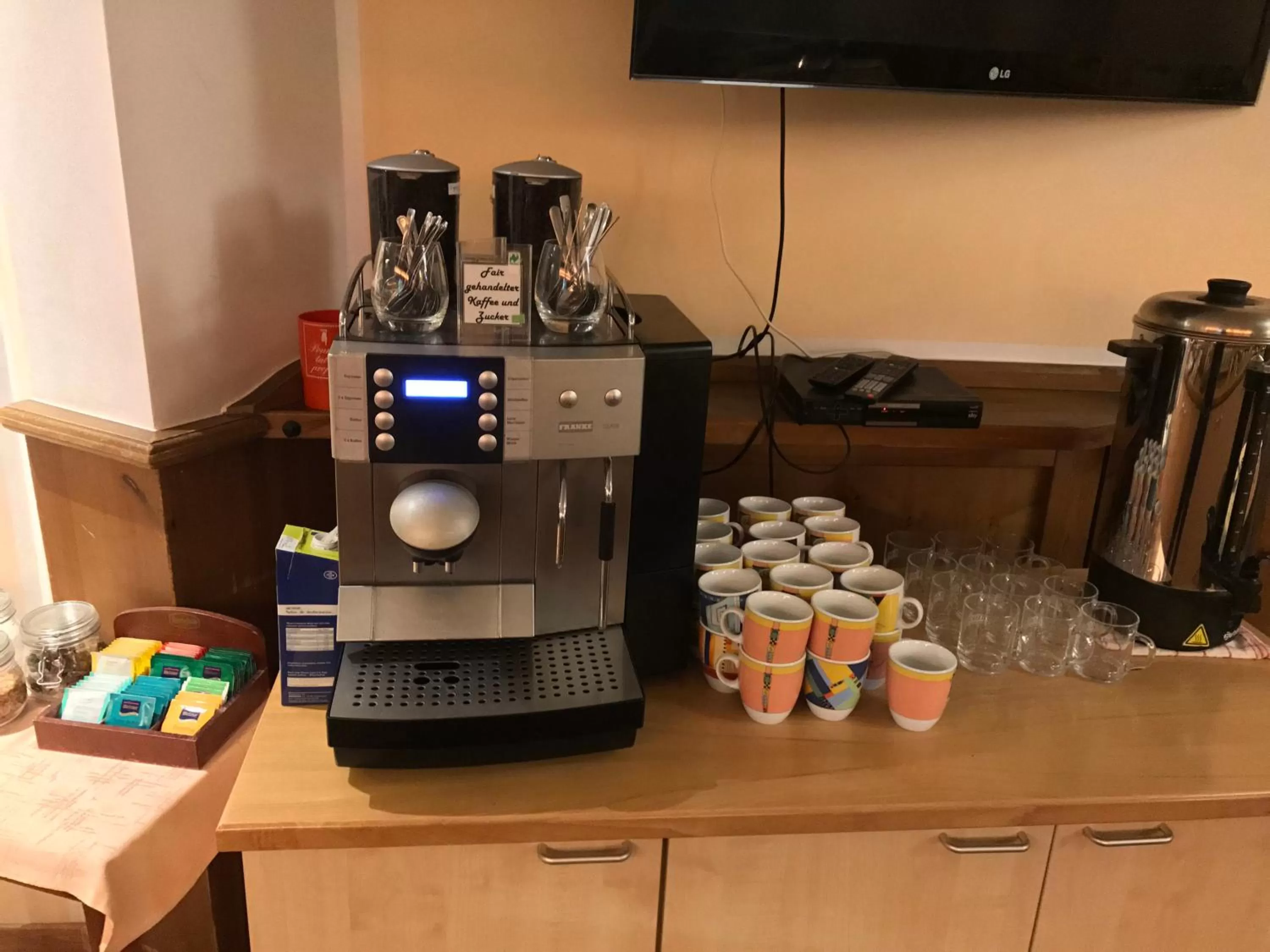 Breakfast in Hotel Kasserolle