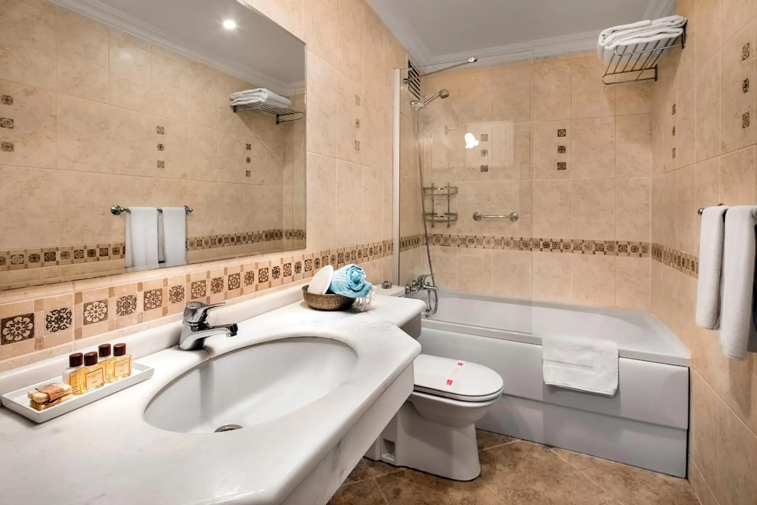 Bathroom in Hotel Sari Konak