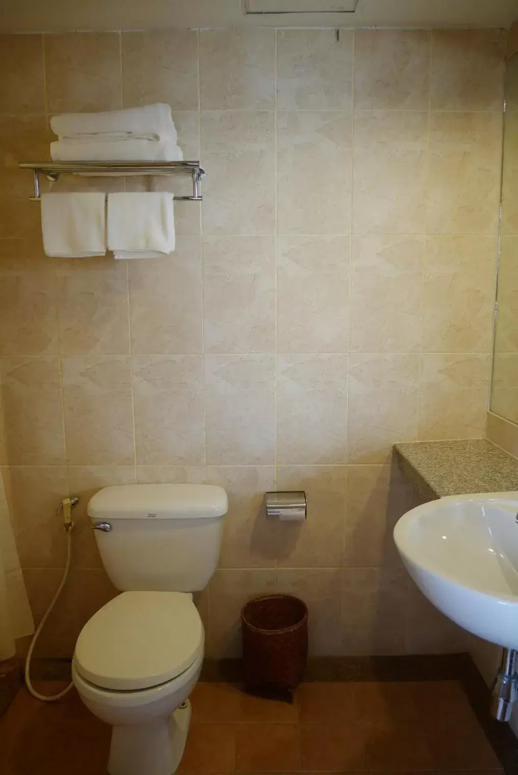 Bathroom in Roma Hotel