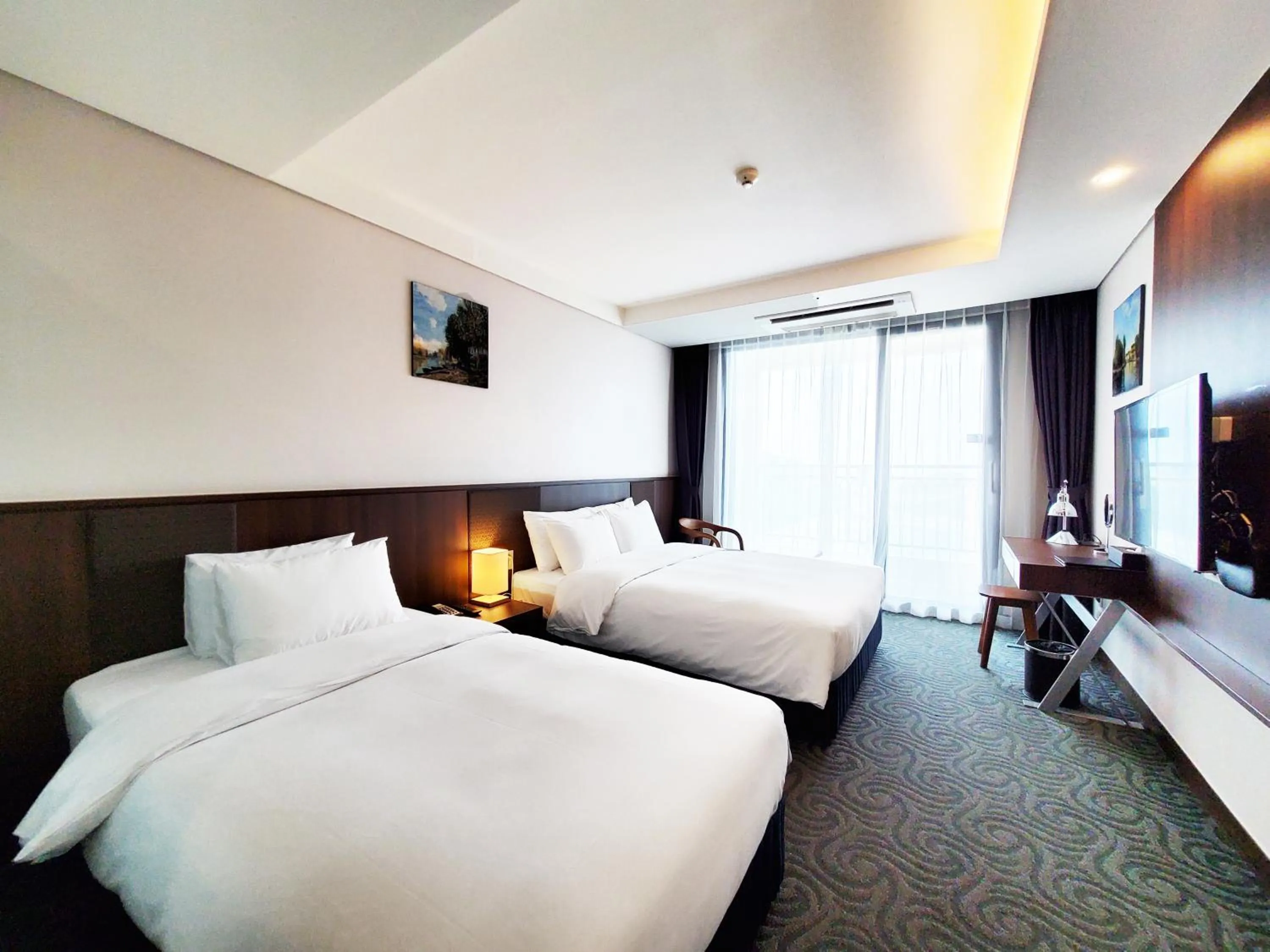 Bed in Ramada by Wyndham Gangwon Sokcho