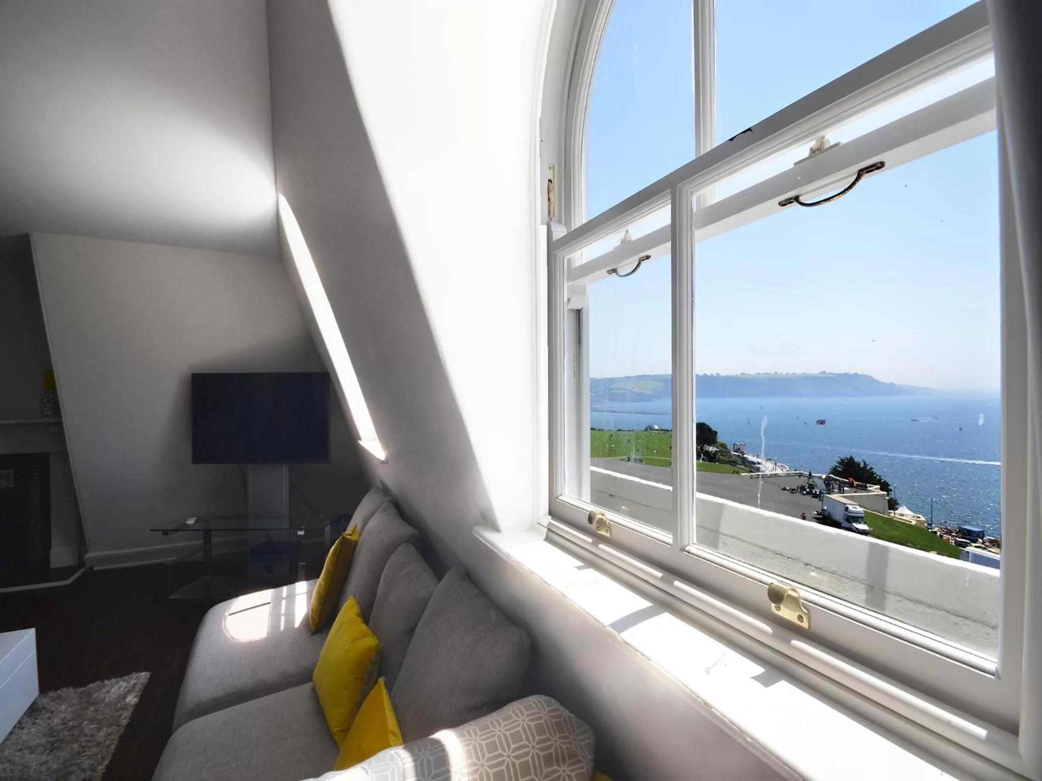 Living room in 1 Elliot Terrace