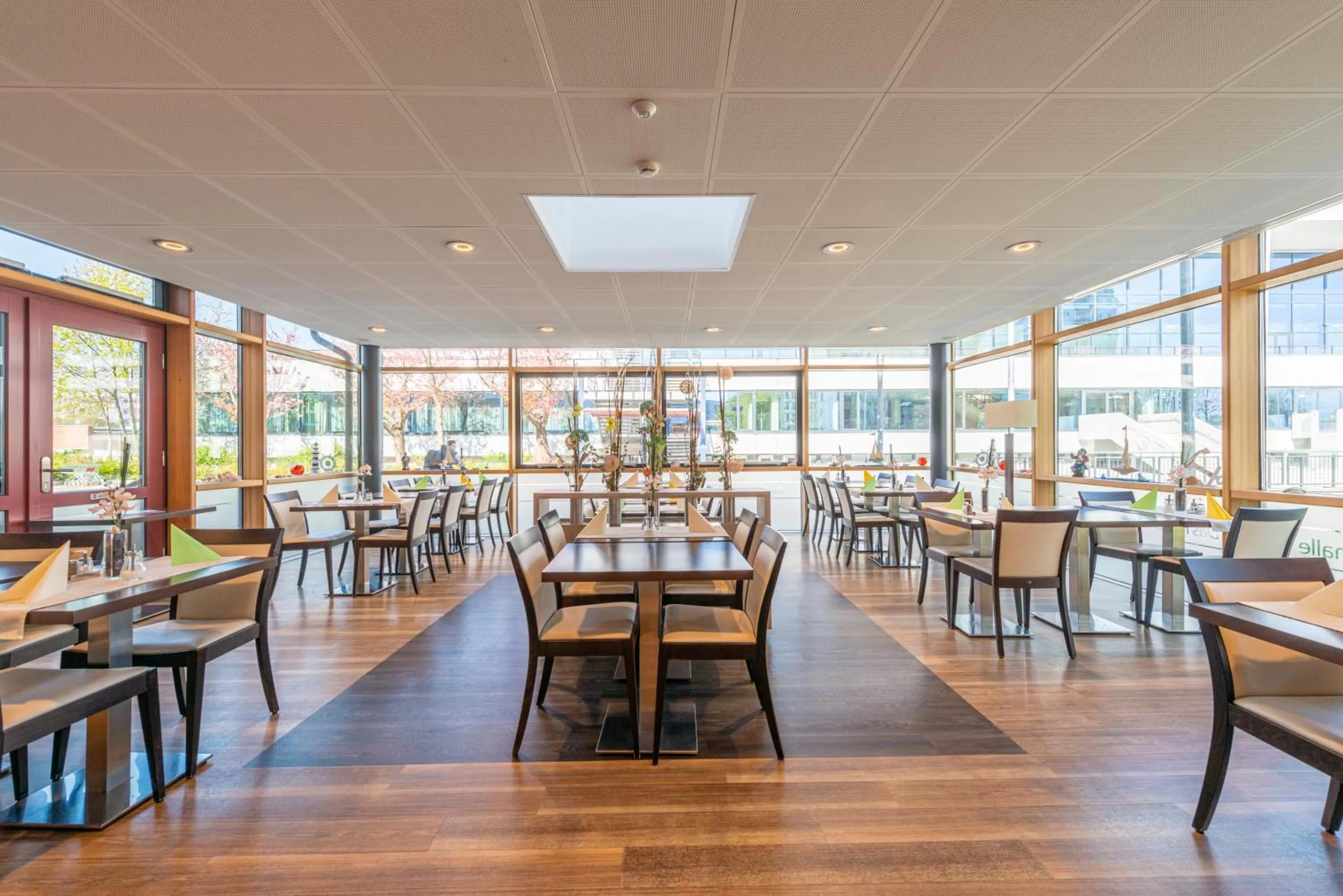 Restaurant/places to eat in Hotel an der Stadthalle Rostock