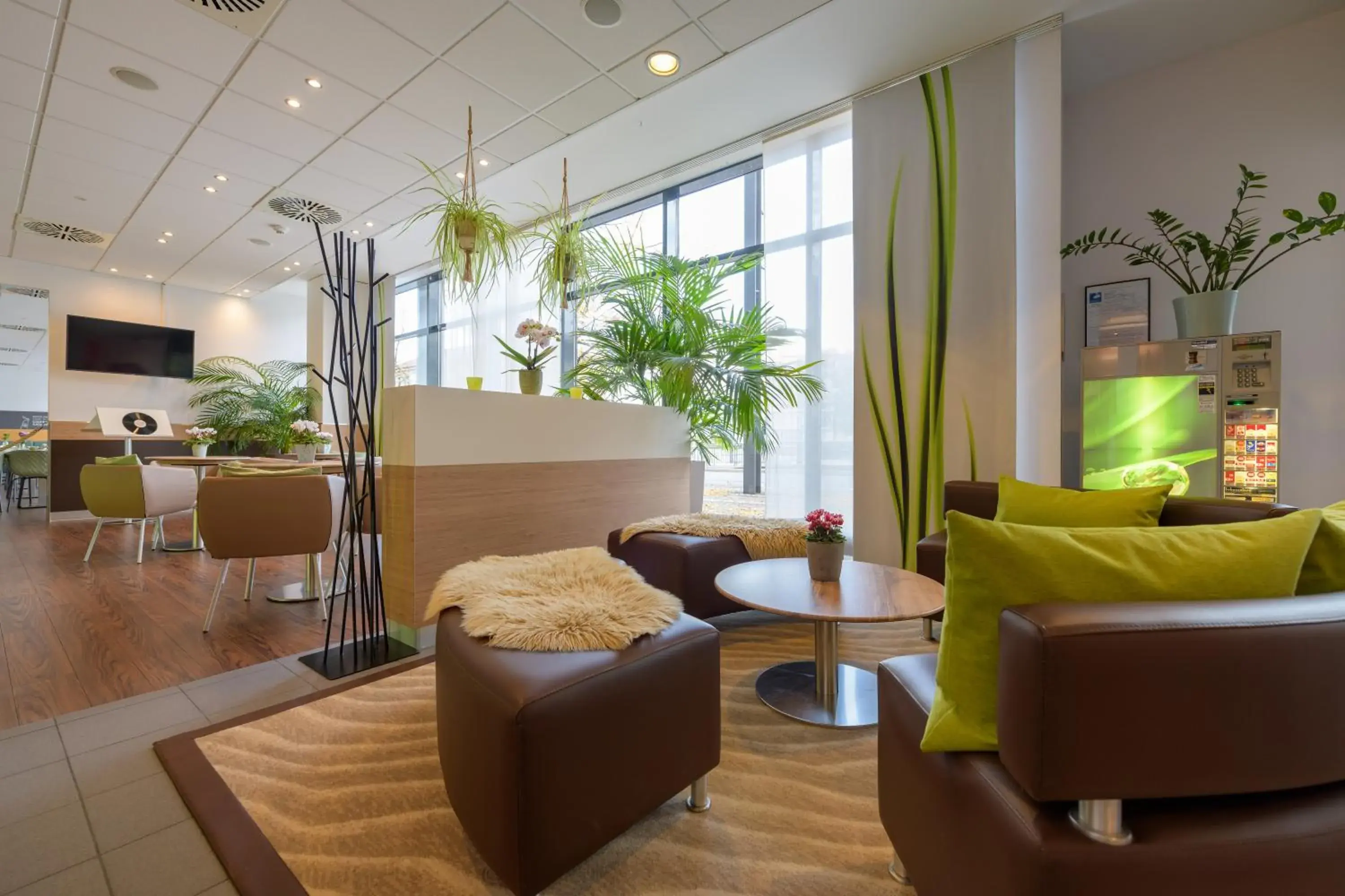 Seating area, Lobby/Reception in ibis Heilbronn City