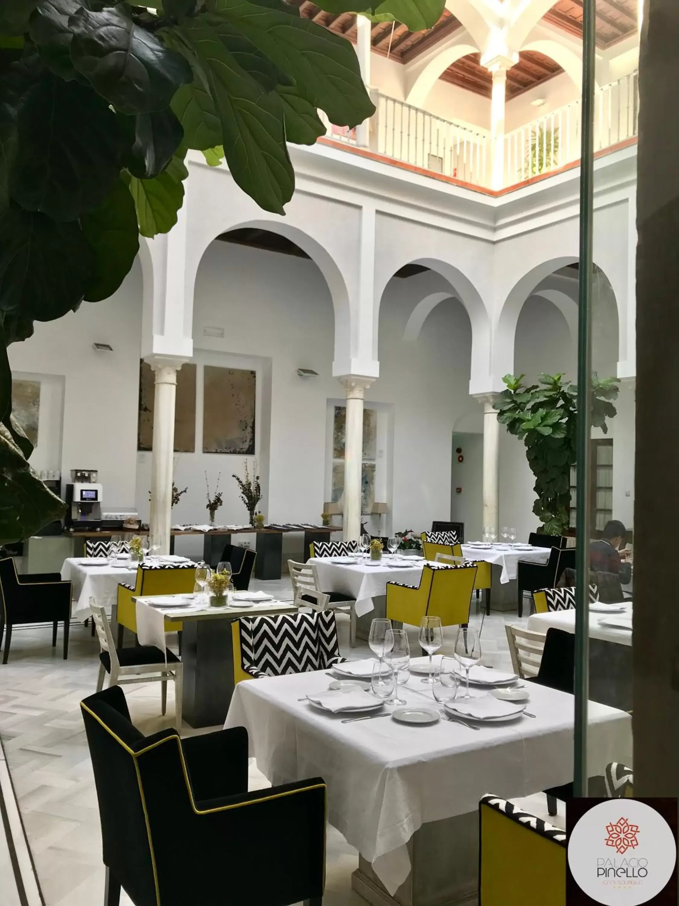 Patio, Restaurant/Places to Eat in Palacio Pinello