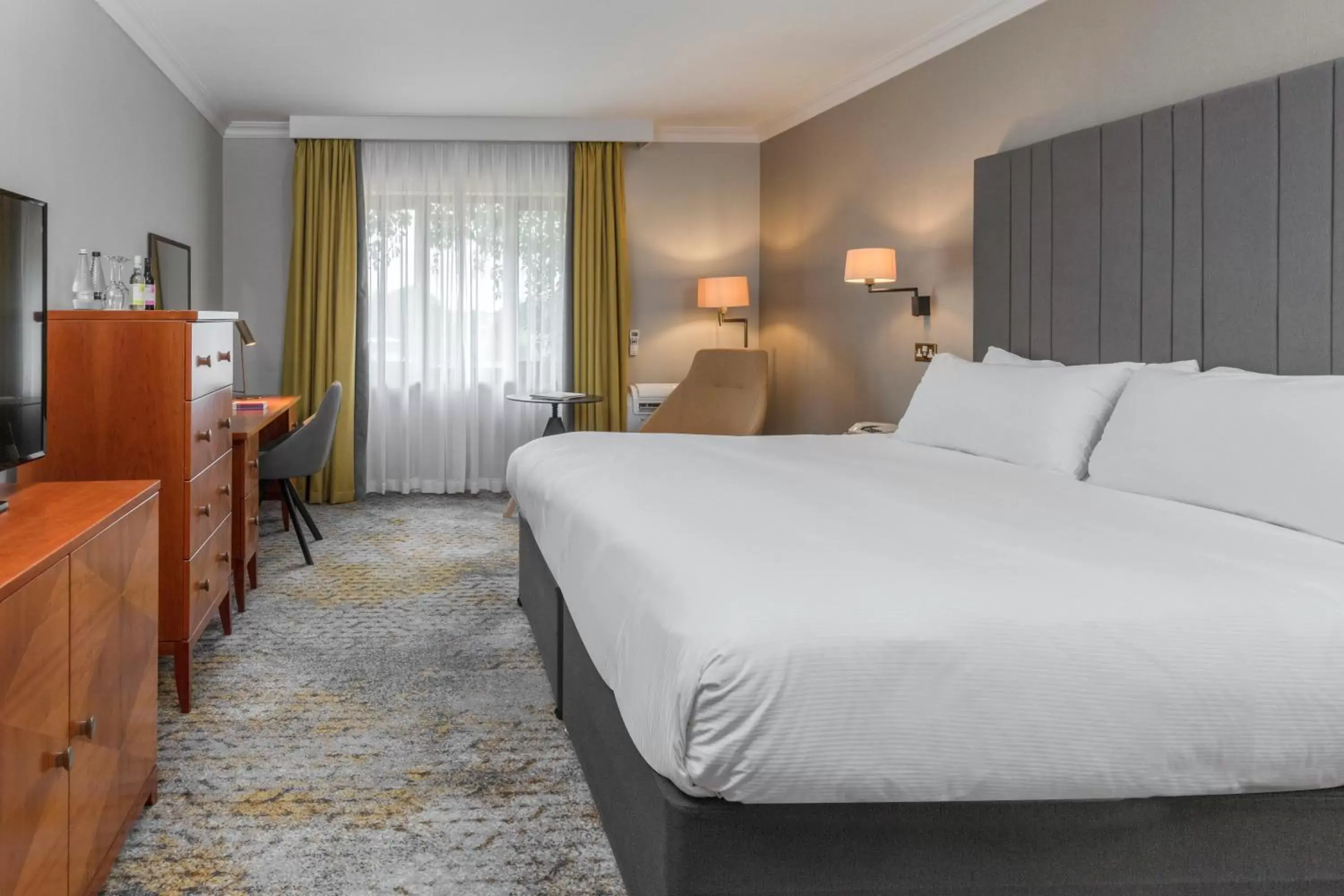 Bed in Belton Woods Hotel, Spa & Golf Resort