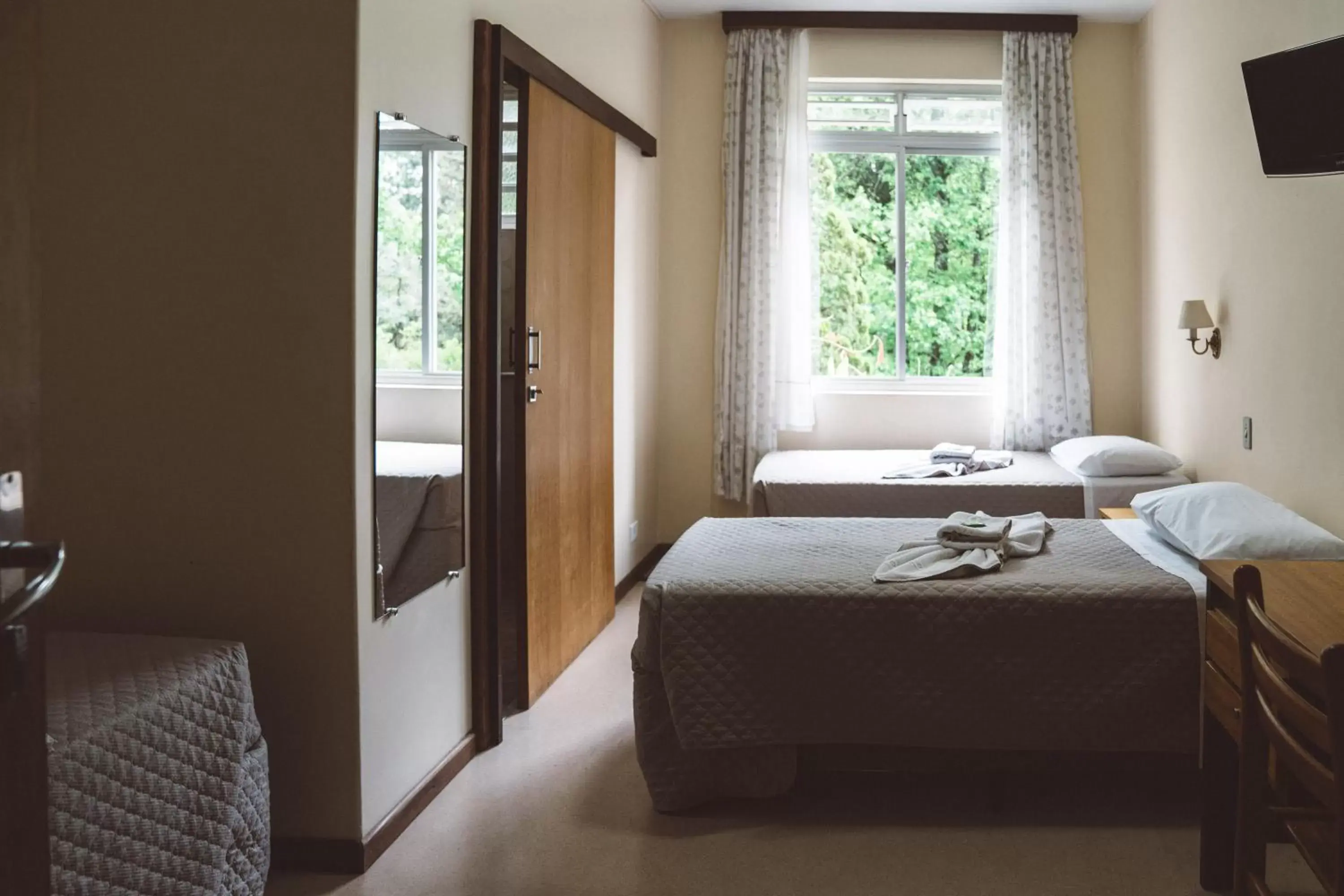 Superior Triple Room - single occupancy in Pousada Betânia Superior Triple Room - single occupancy in Pousada Betânia