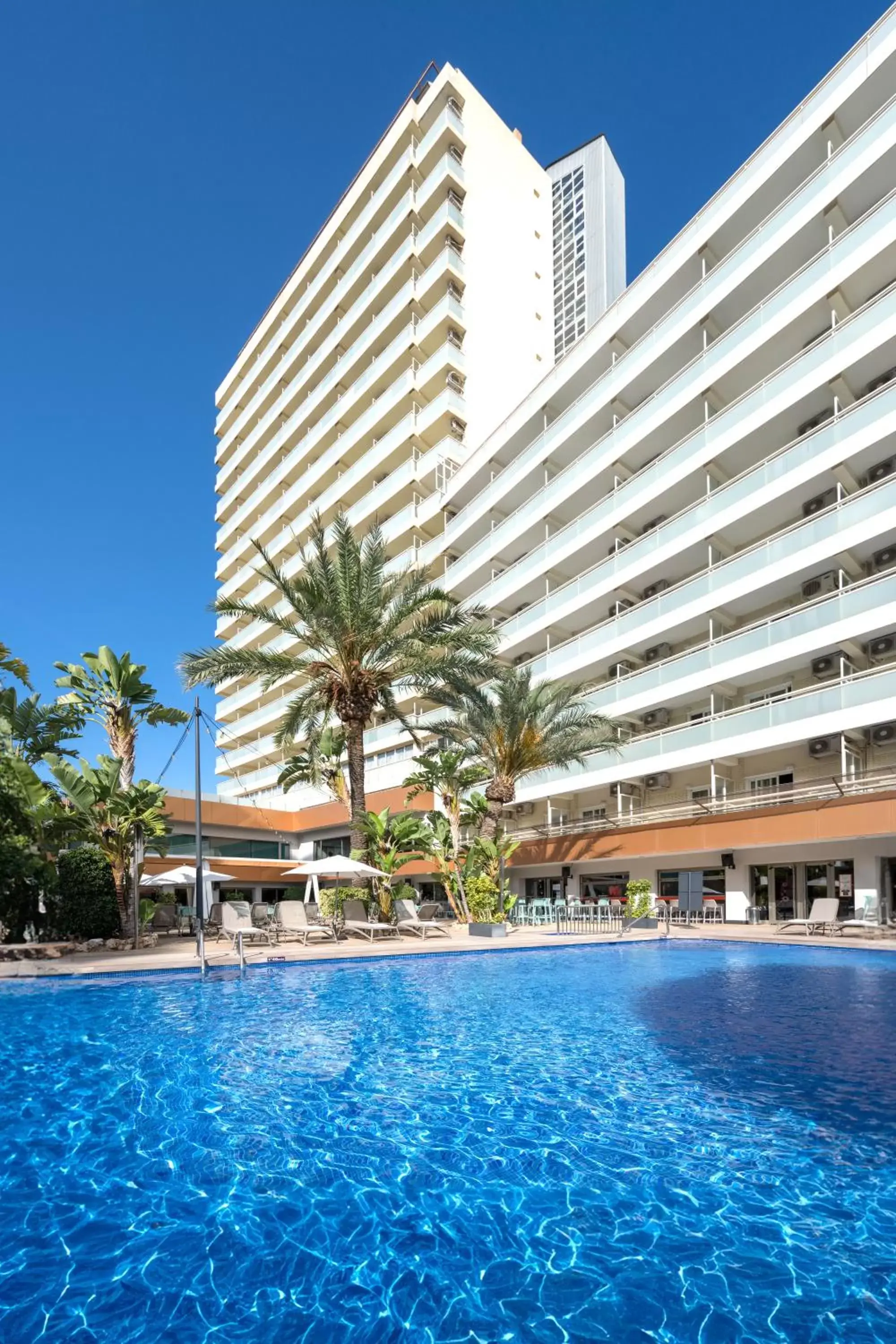 Property Building in Benidorm Plaza