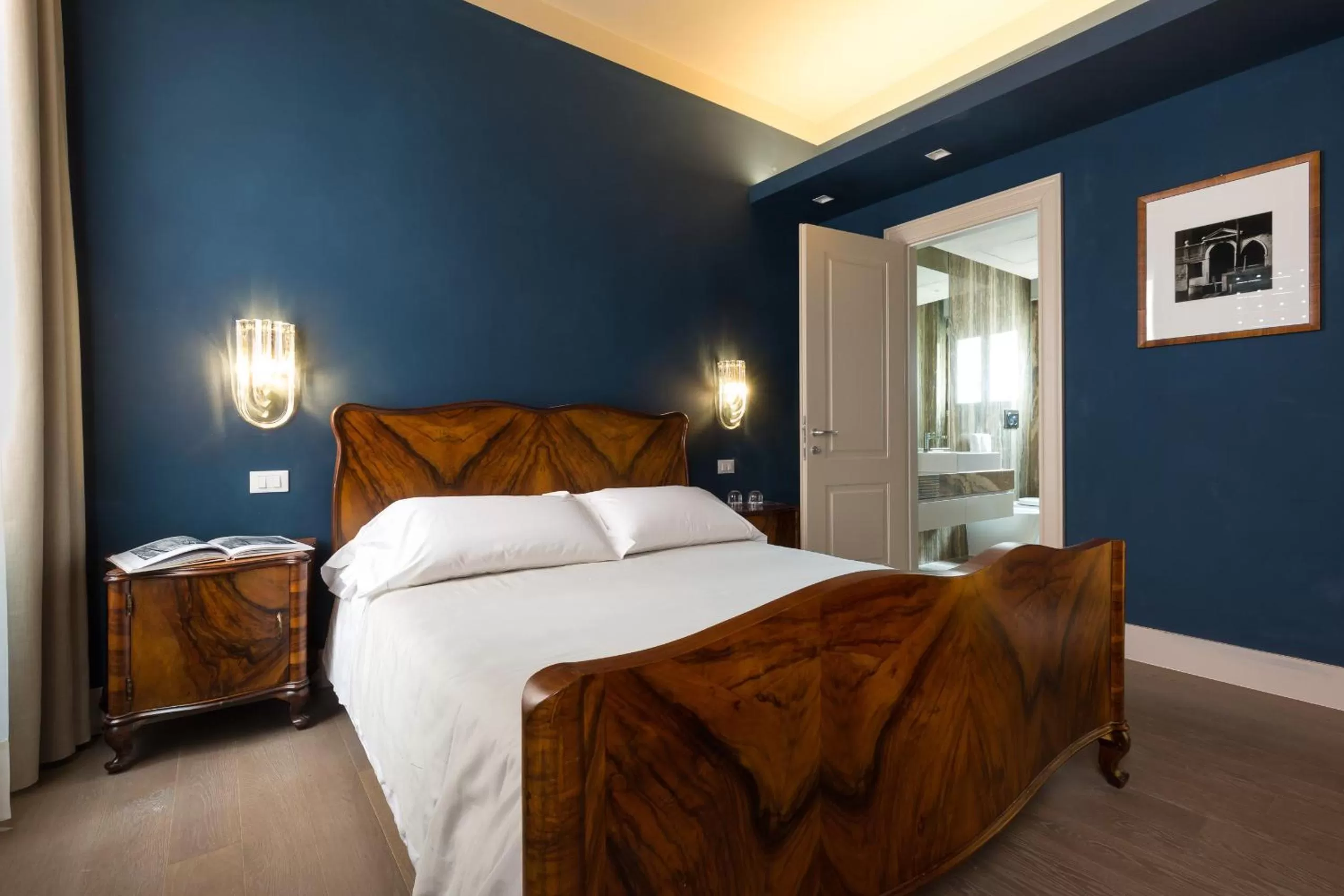 Bed in Hotel Liassidi Palace