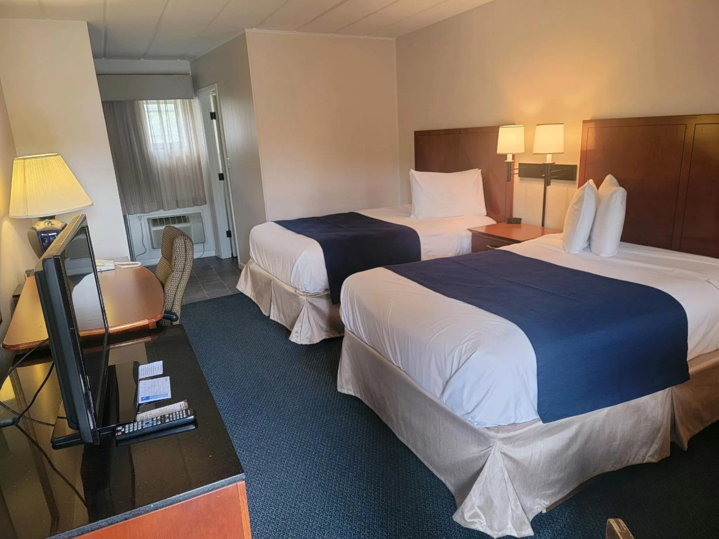 Bed in Penn Wells Lodge