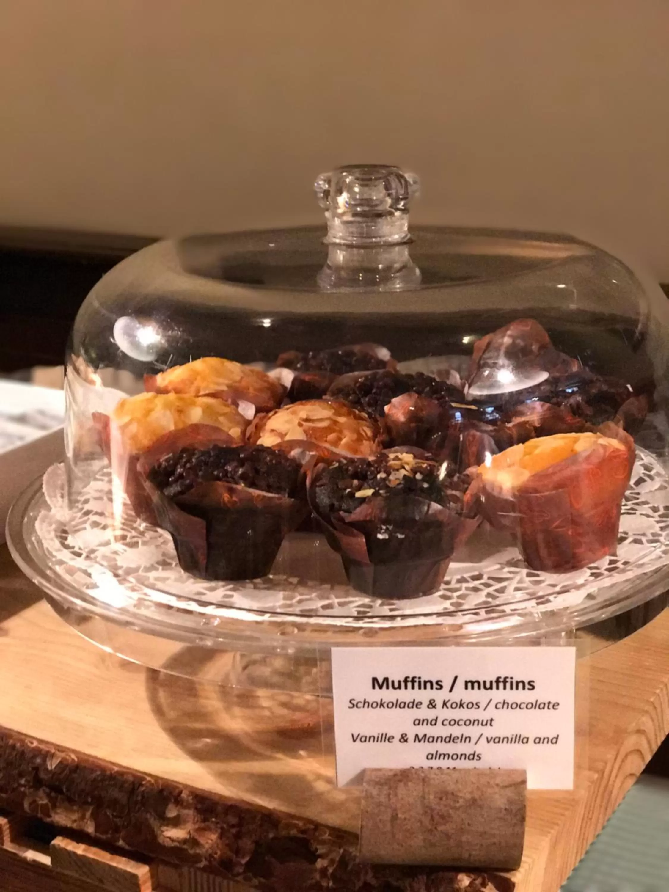 Buffet breakfast in Hotel Zur Alten Brücke