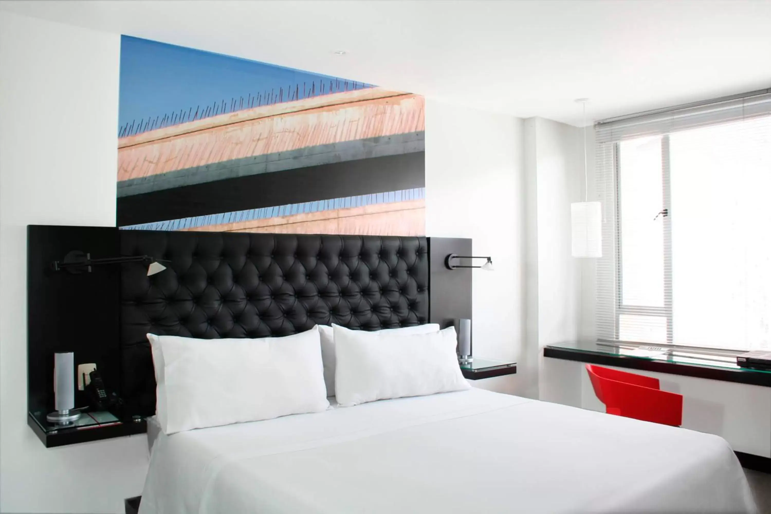 Bedroom, Bed in Hotel 104 Art Suites